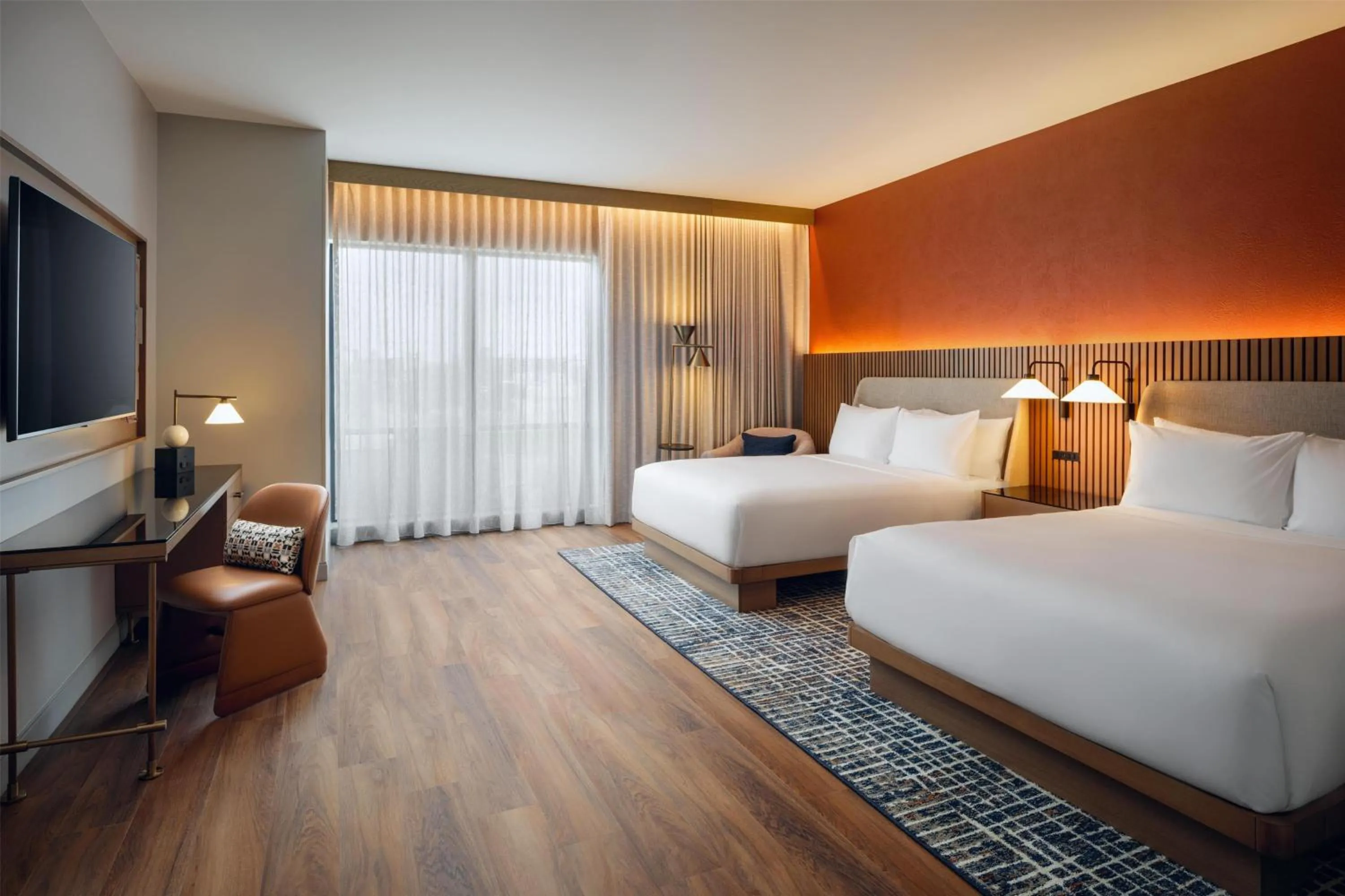 Bed in The Nobleman Fort Worth, Tapestry Collection By Hilton