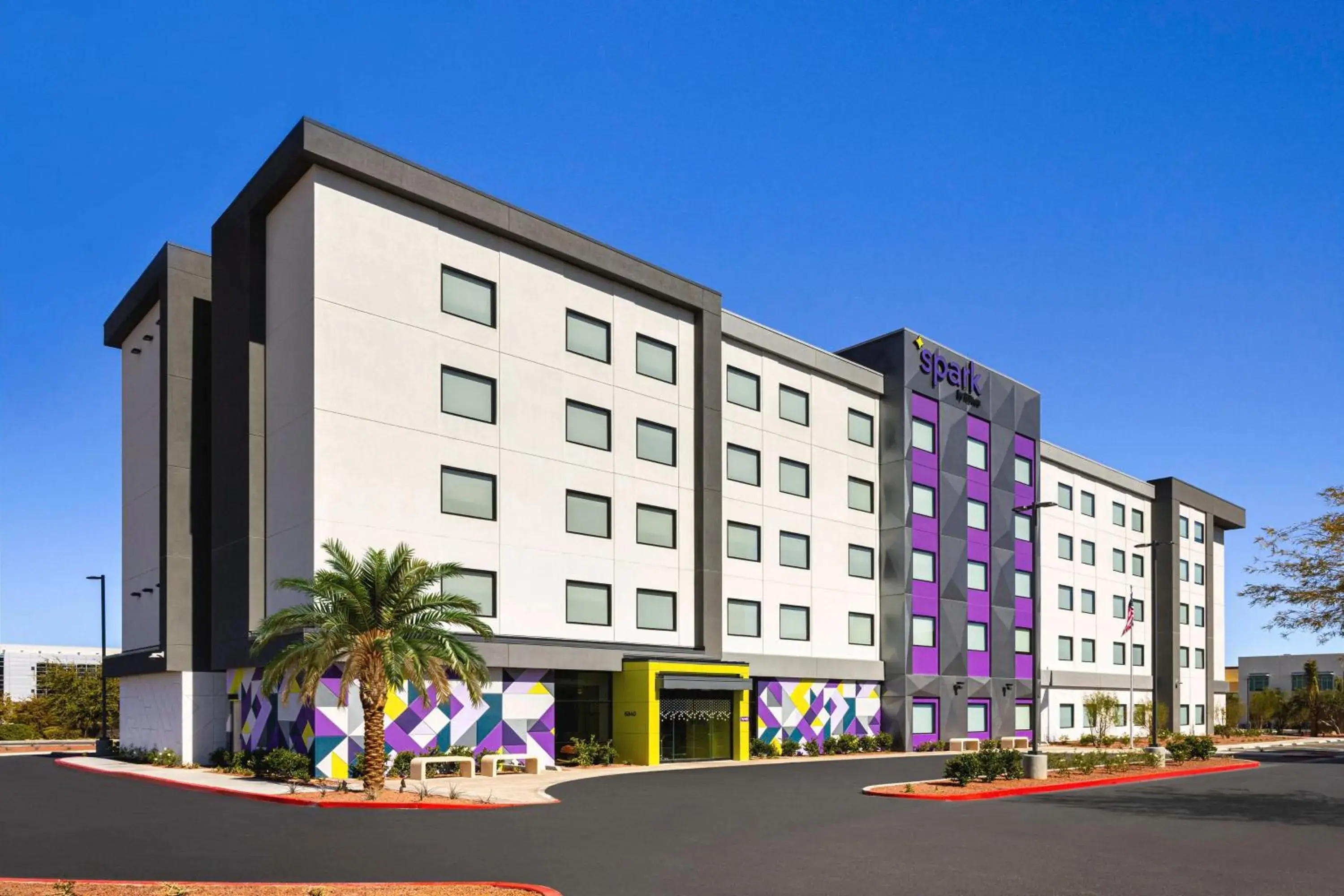 Property building in Spark By Hilton Las Vegas Airport Property building in Spark By Hilton Las Vegas Airport