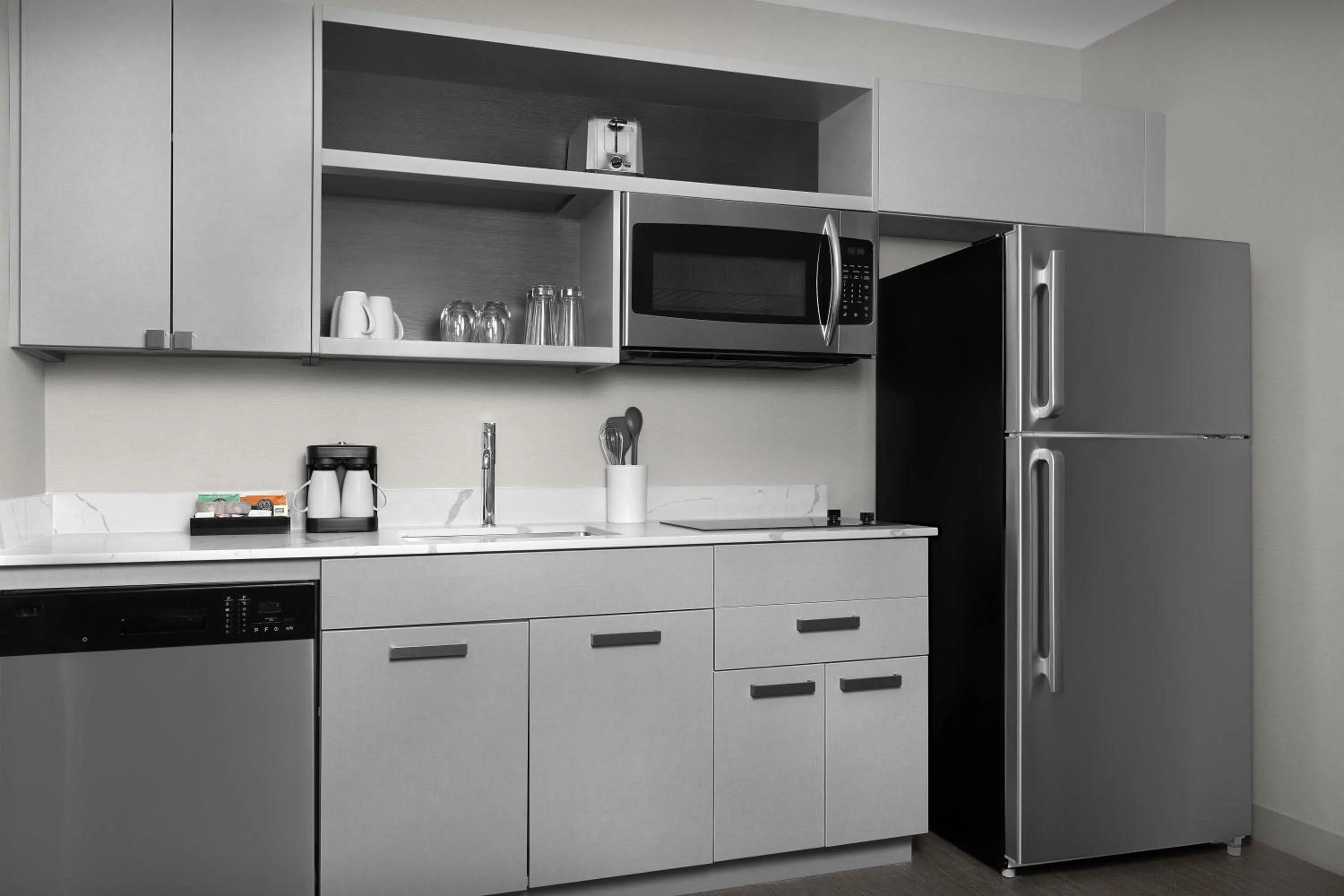 Kitchen or kitchenette in Homewood Suites By Hilton Jackson