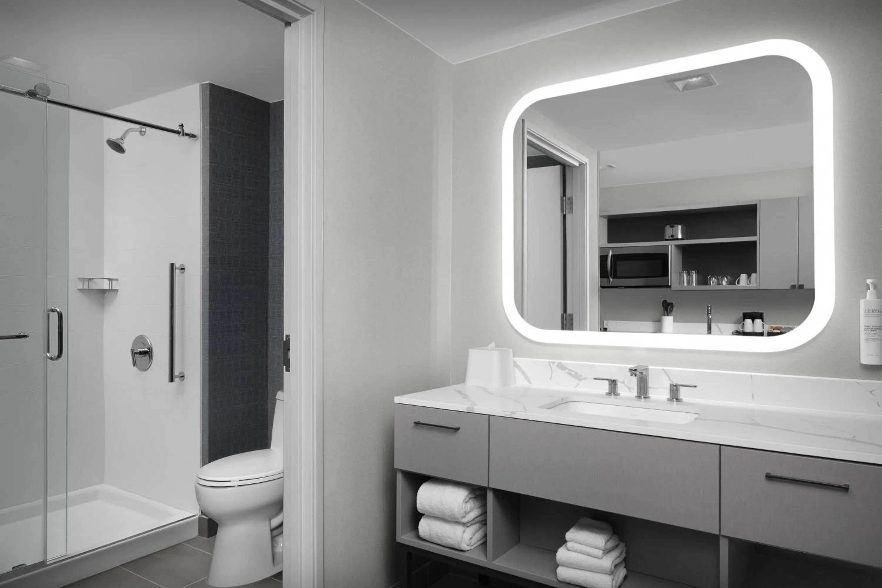 Bathroom in Homewood Suites By Hilton Jackson