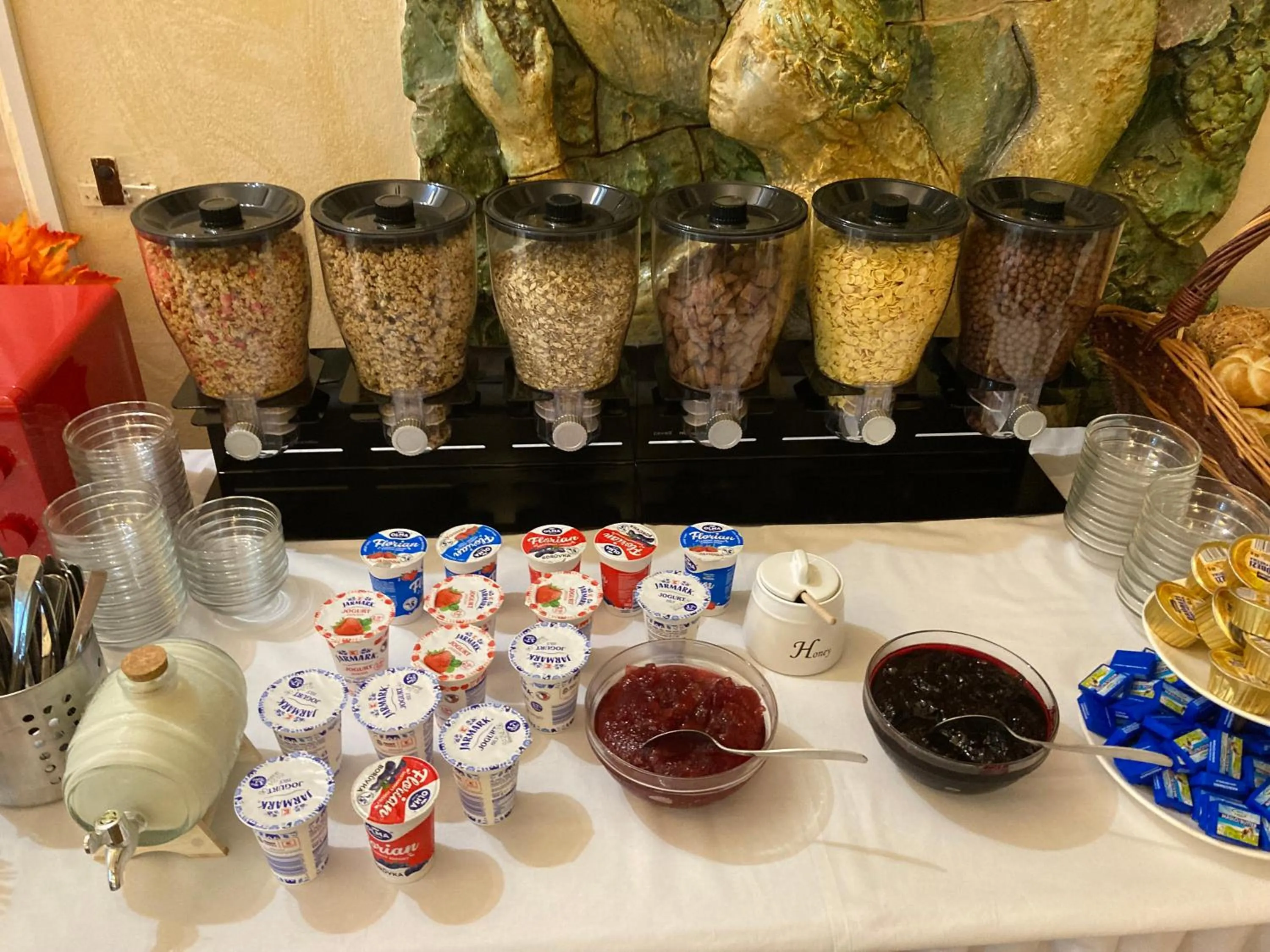 Breakfast in Hotel Konopiště Nová Myslivna