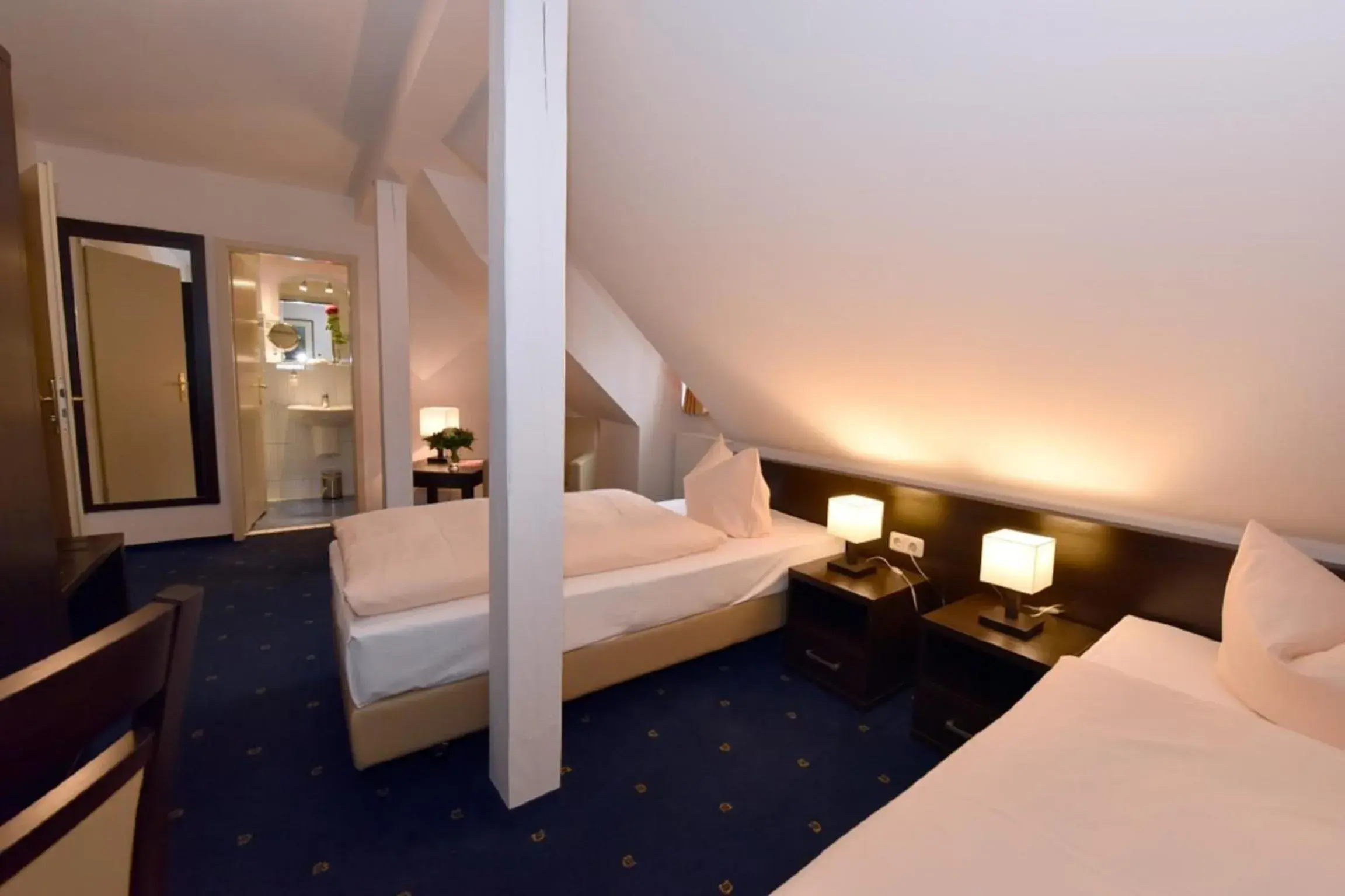 Standard Double Room in Weinhaus Wöhler Standard Double Room in Weinhaus Wöhler