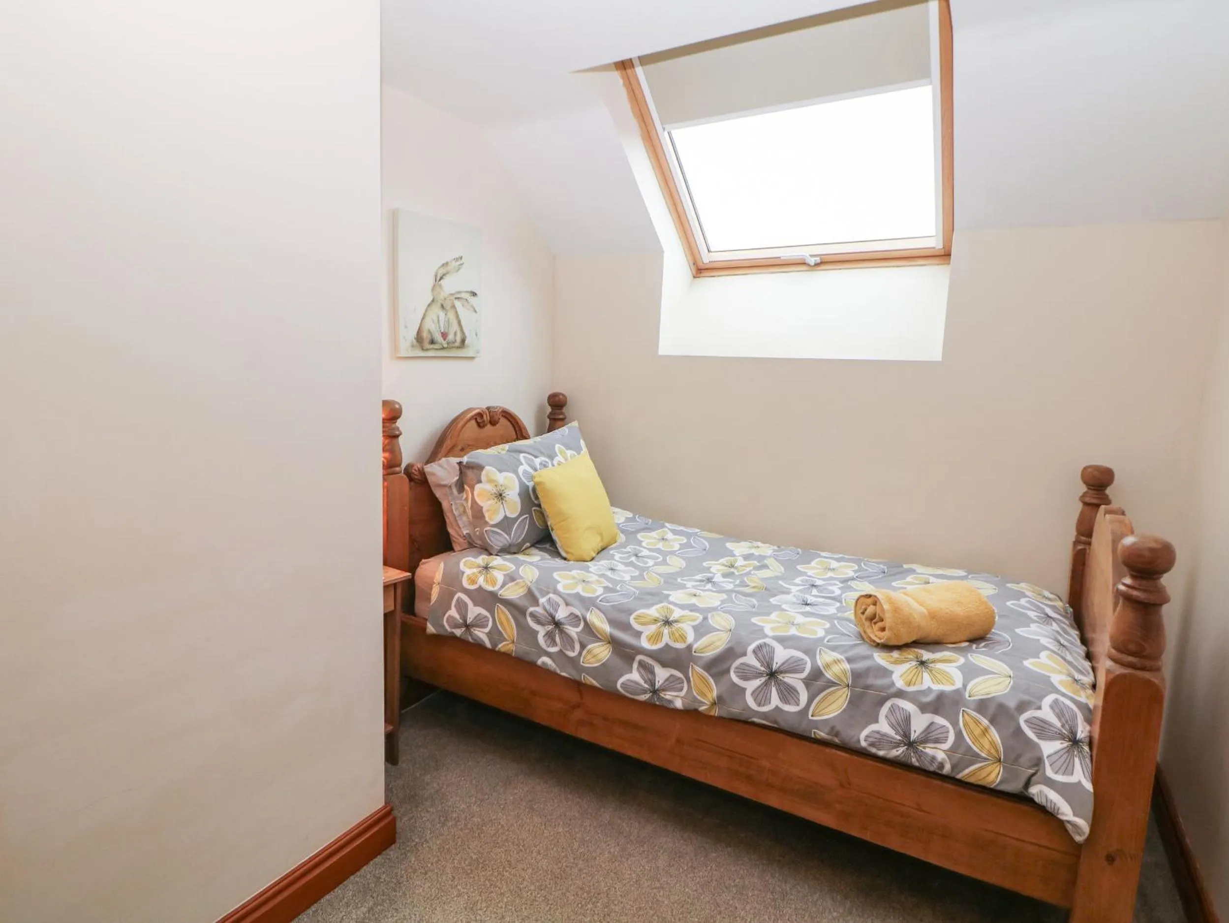 Property building, Bed in Old Hall Cottages