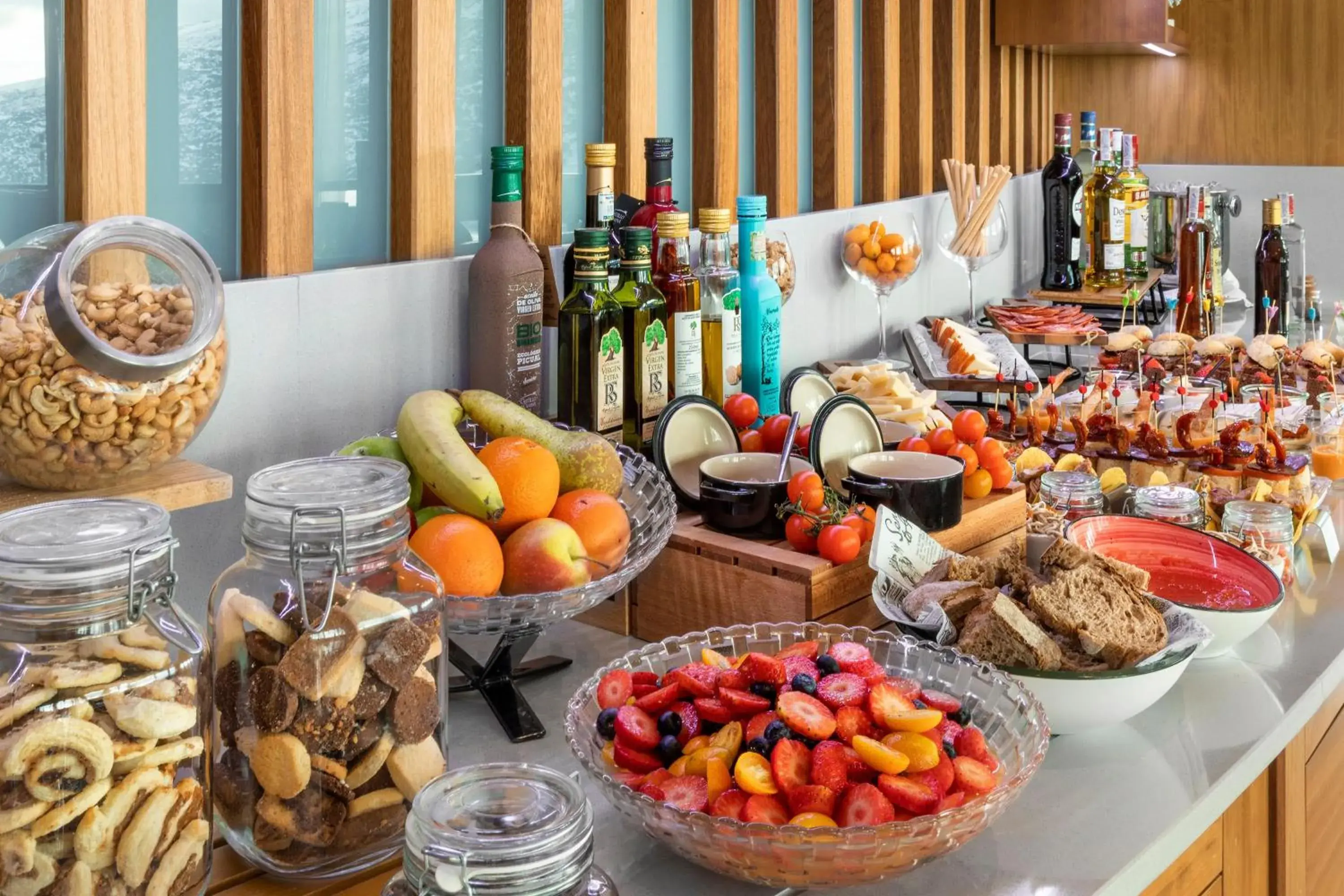 Restaurant/places to eat in Meliá Sol y Nieve Restaurant/places to eat in Meliá Sol y Nieve