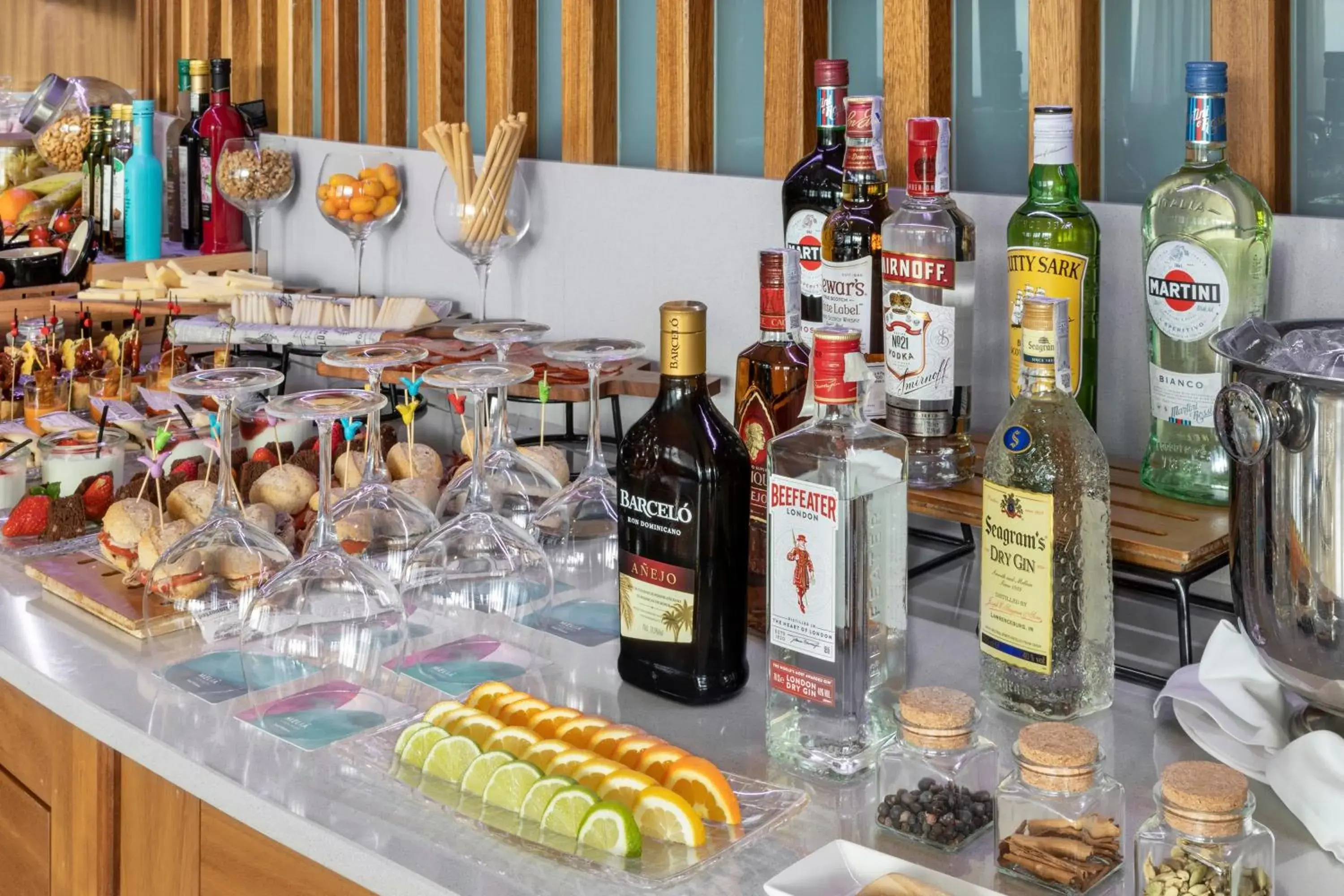 Restaurant/places to eat in Meliá Sol y Nieve Restaurant/places to eat in Meliá Sol y Nieve