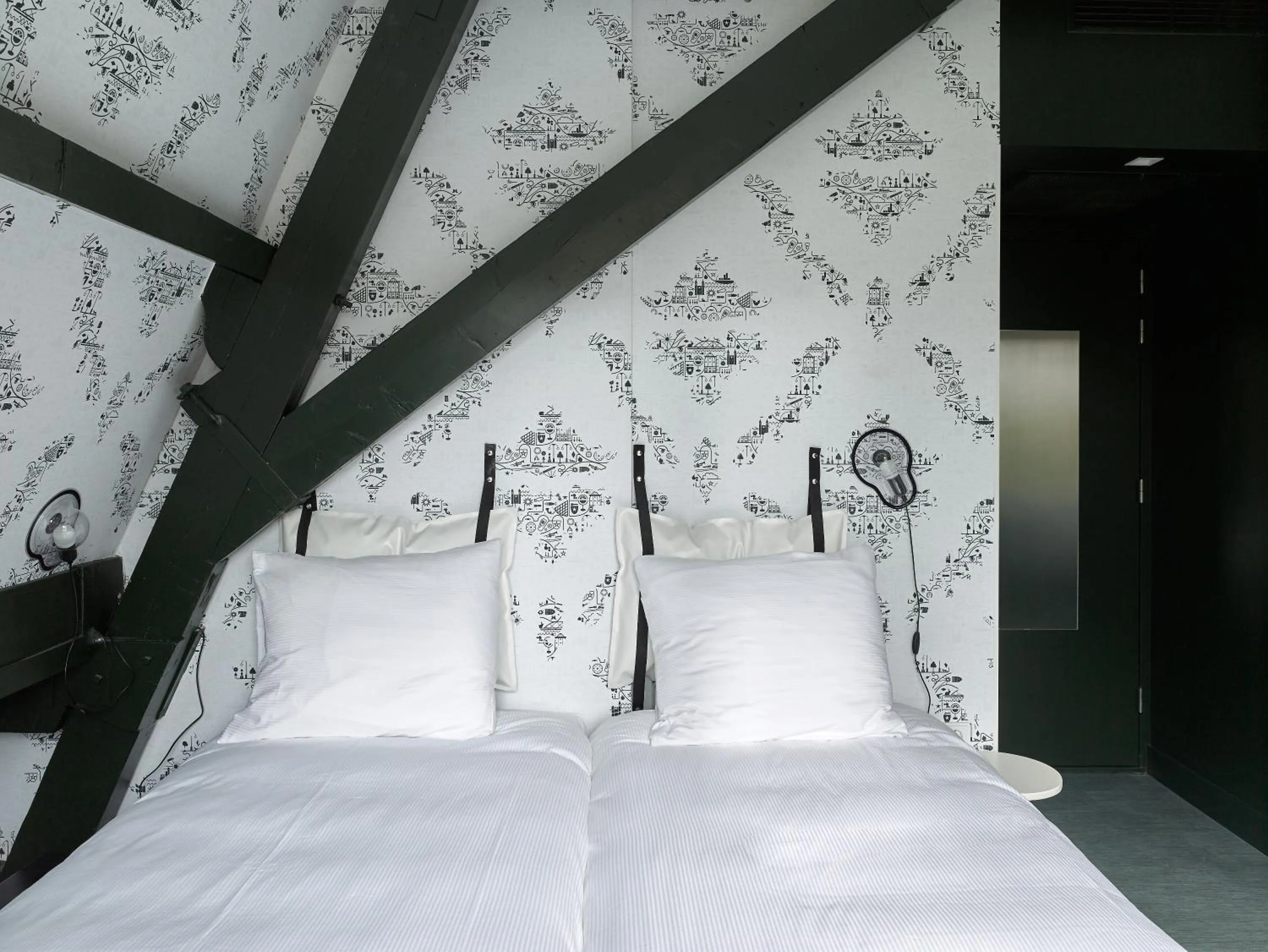 Bed in Kaboom Maastricht