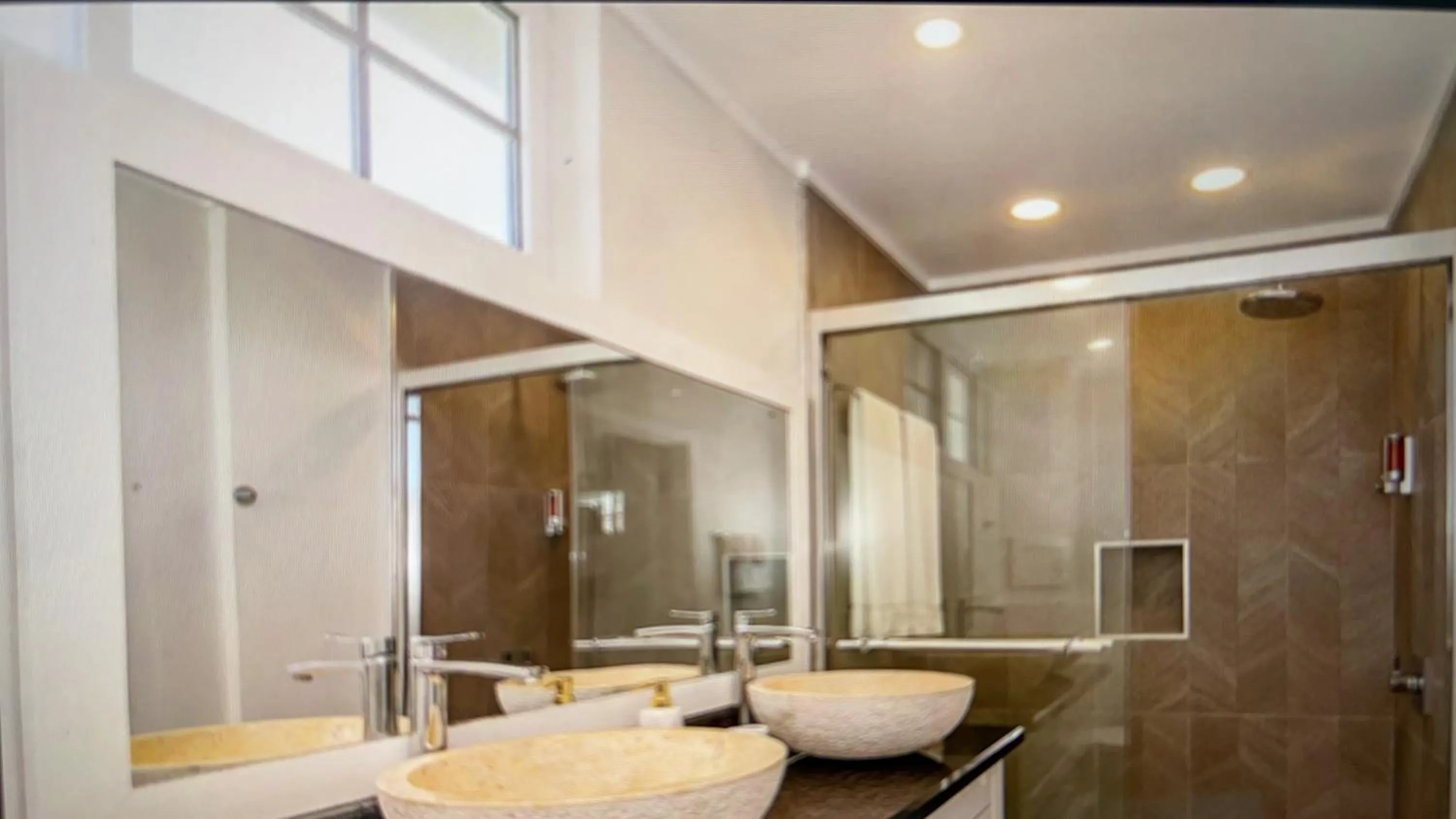 Bathroom in Marriott SeaCastles B30 Rooftop Penthouse