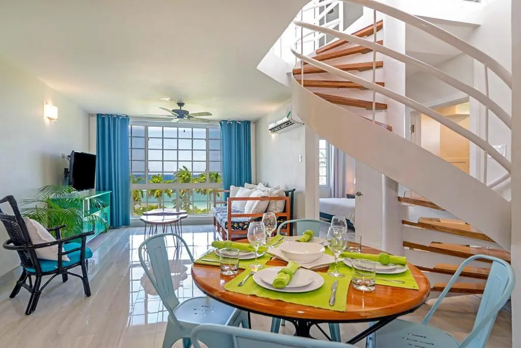 Two-Bedroom Apartment in Marriott SeaCastles B30 Rooftop Penthouse