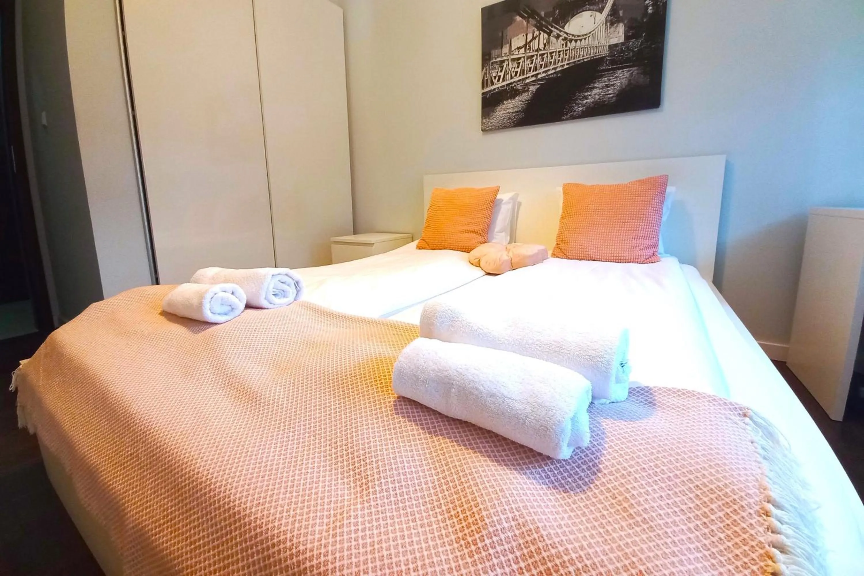 Bed in erApartments Oxygen Residence