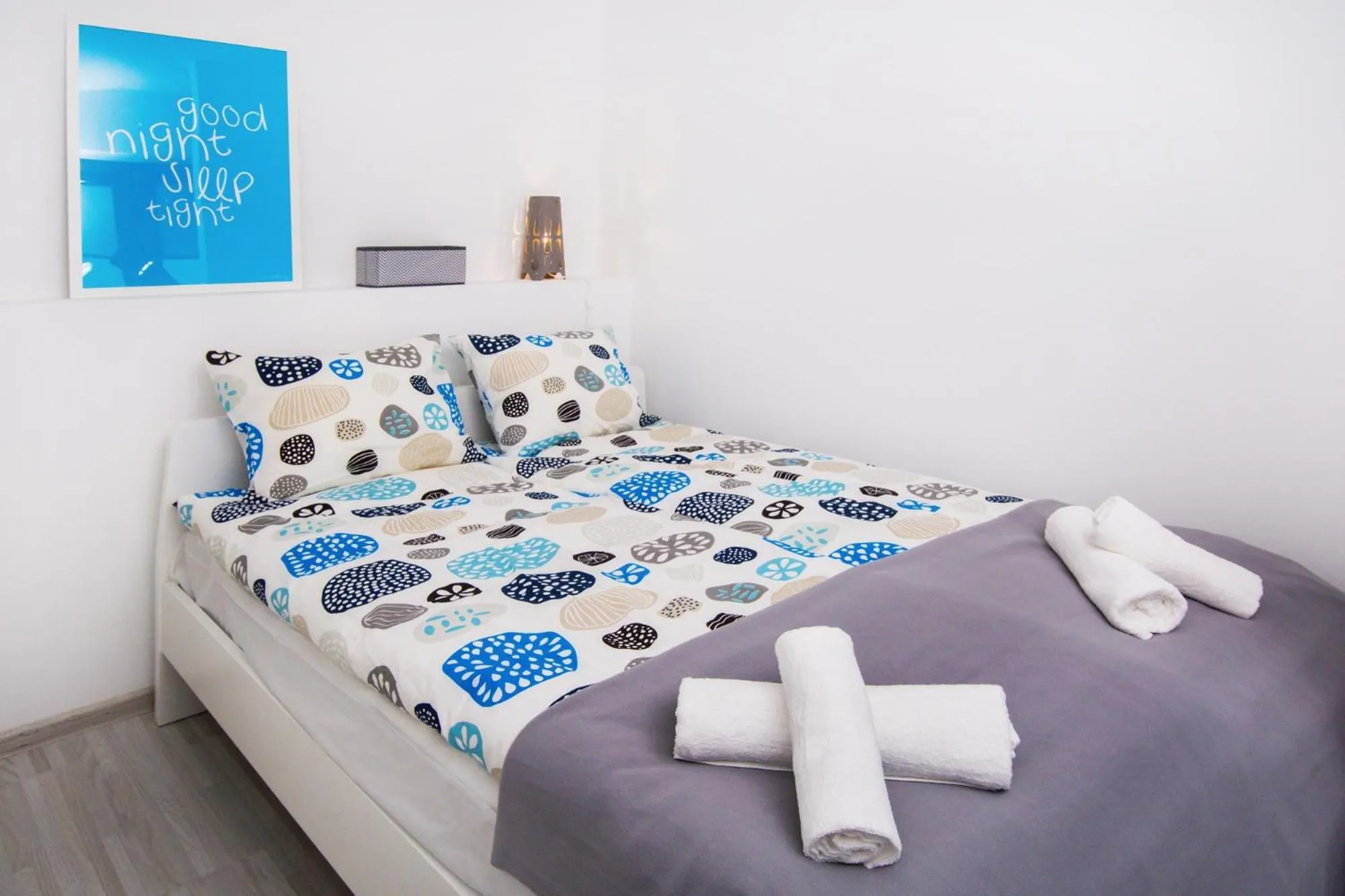 Bed in erApartments Oxygen Residence