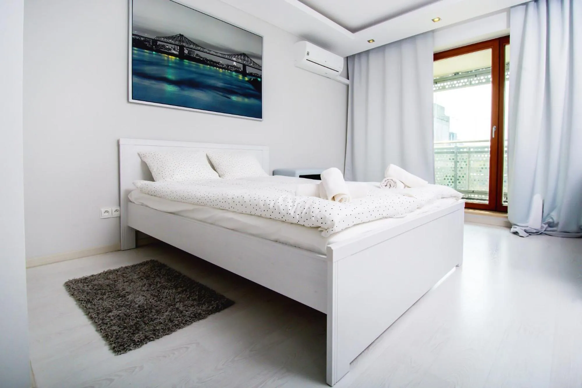 Bed in erApartments Oxygen Residence