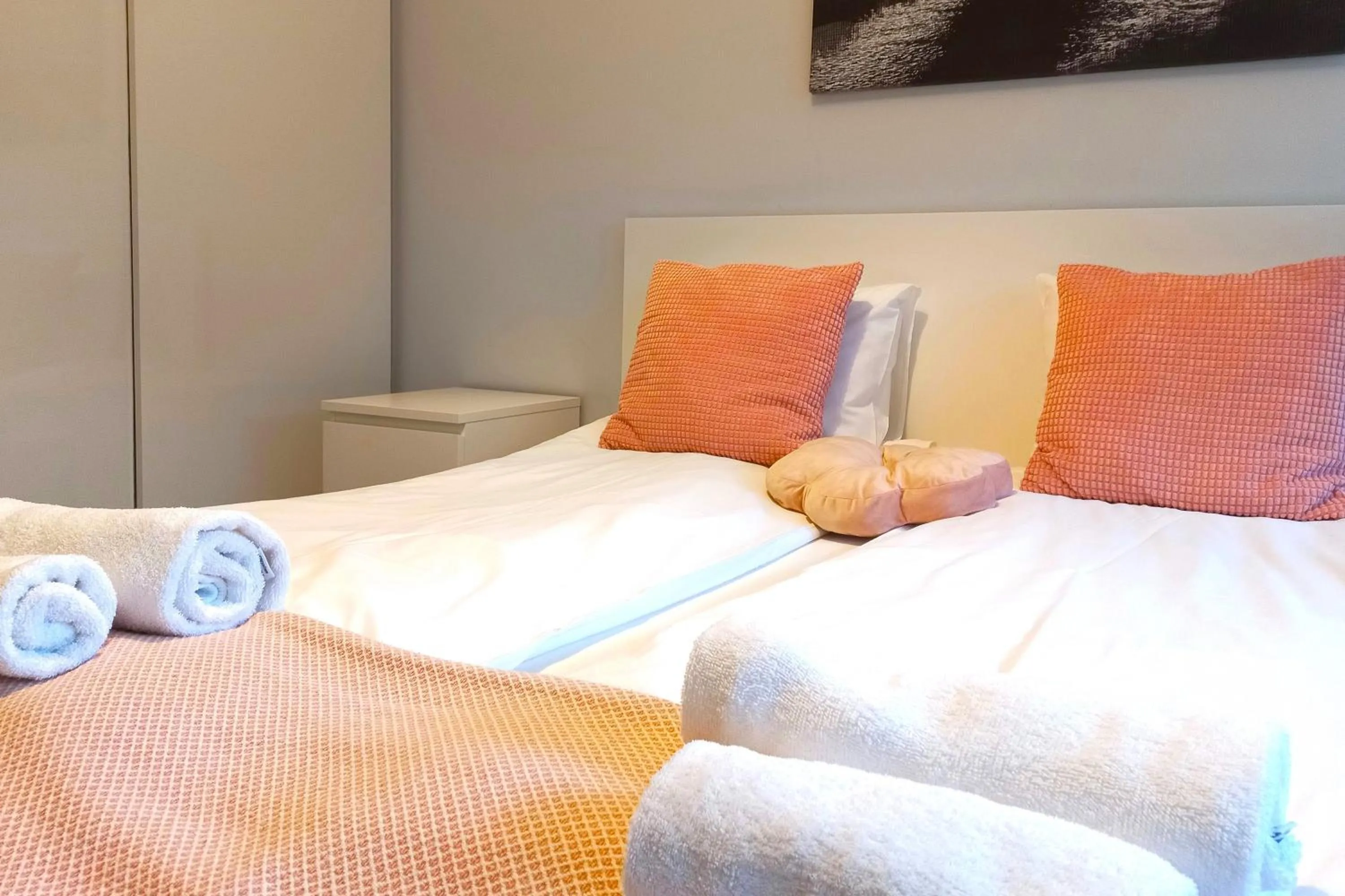 Bed in erApartments Oxygen Residence