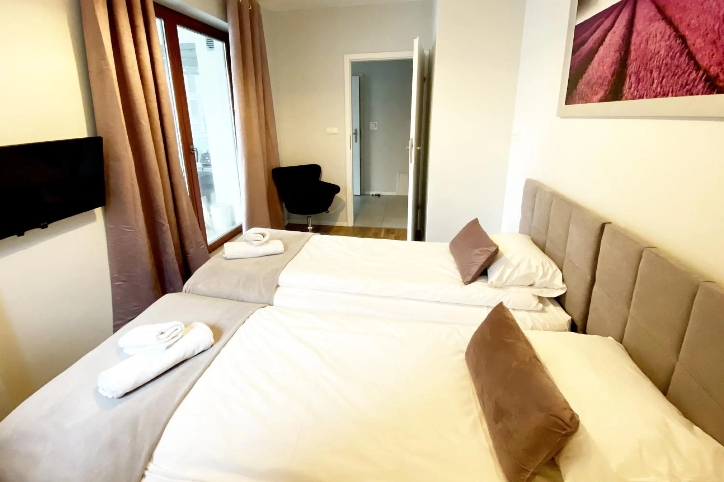 Bed in erApartments Oxygen Residence