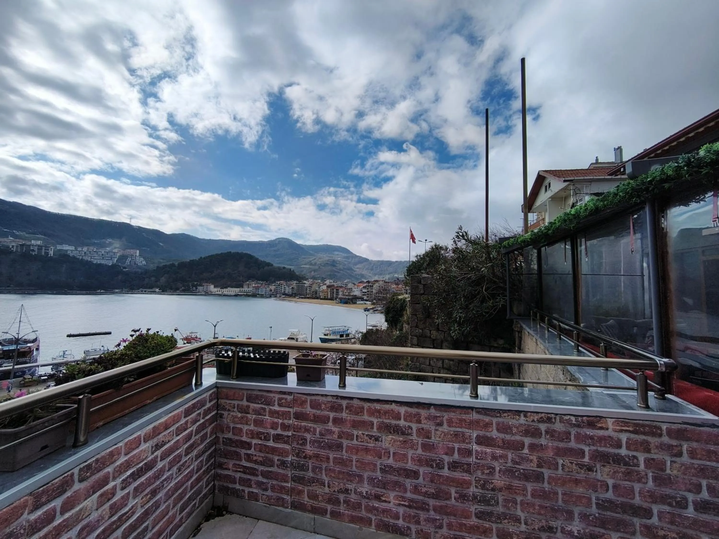 Garden in Emek Pansiyon