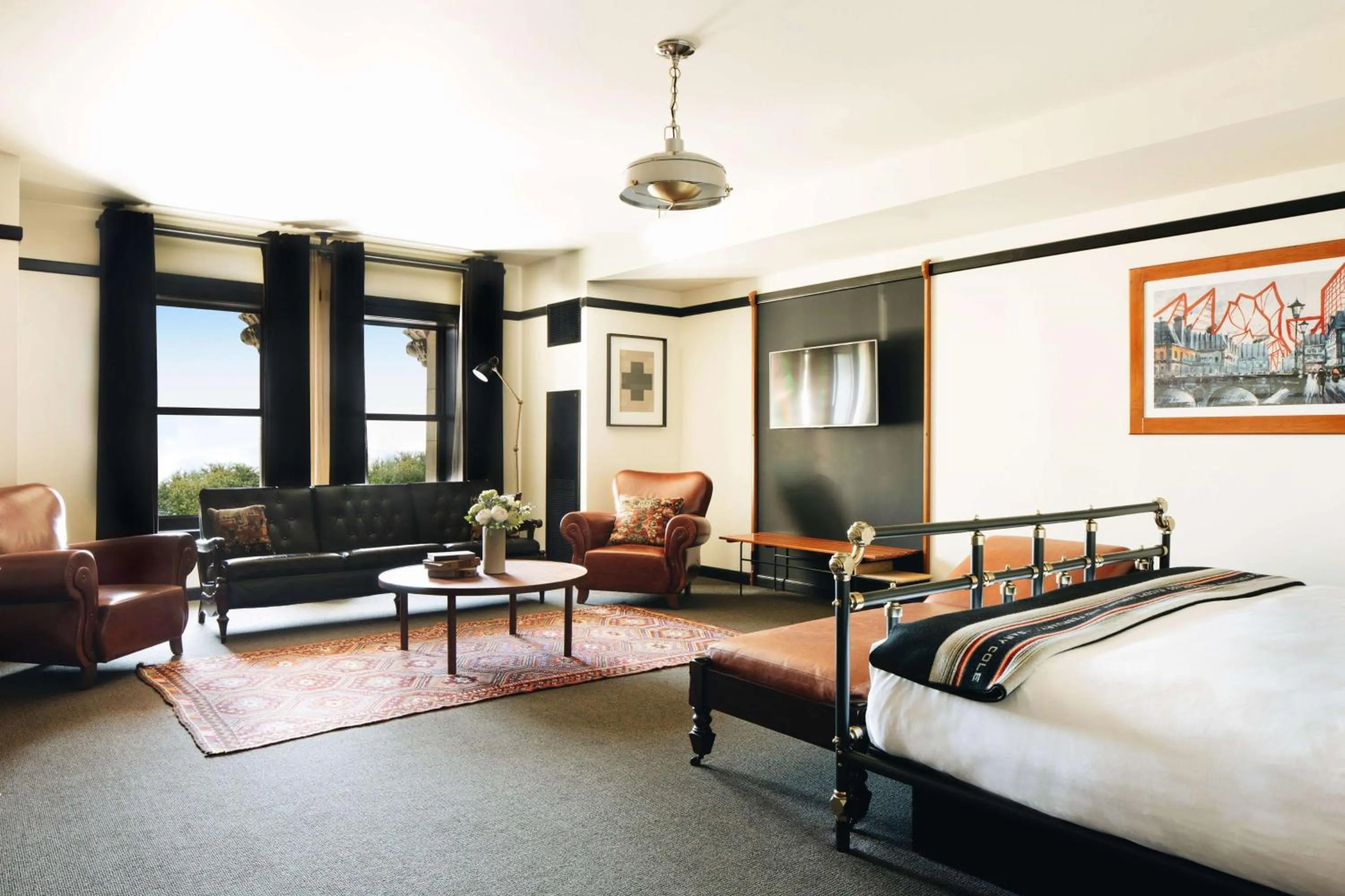 Photo of the whole room, Bed in Chicago Athletic Association, part of Hyatt