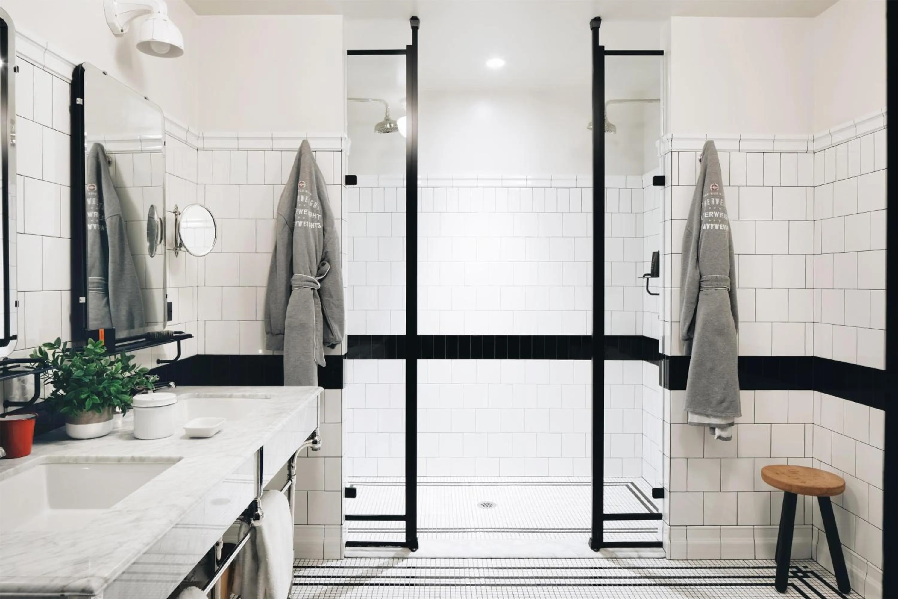 Bathroom in Chicago Athletic Association, part of Hyatt