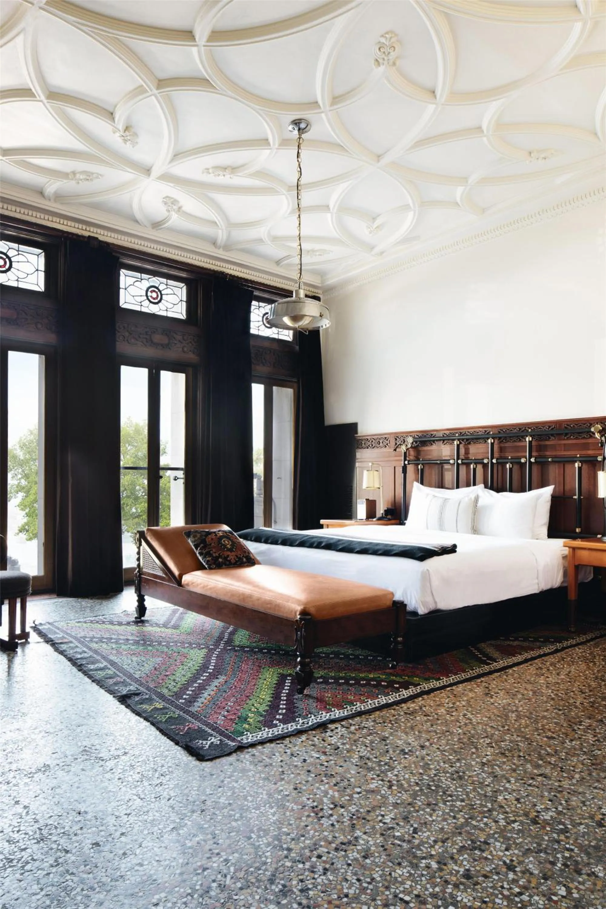 Bedroom, Bed in Chicago Athletic Association, part of Hyatt