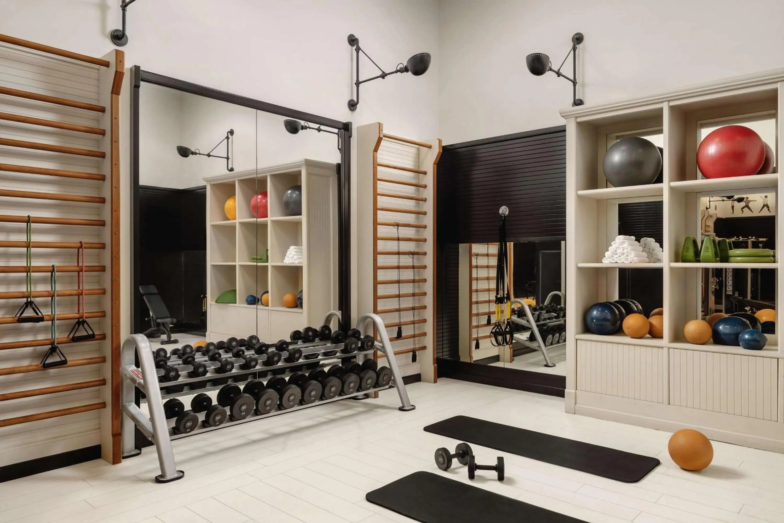 Fitness centre/facilities in Chicago Athletic Association, part of Hyatt