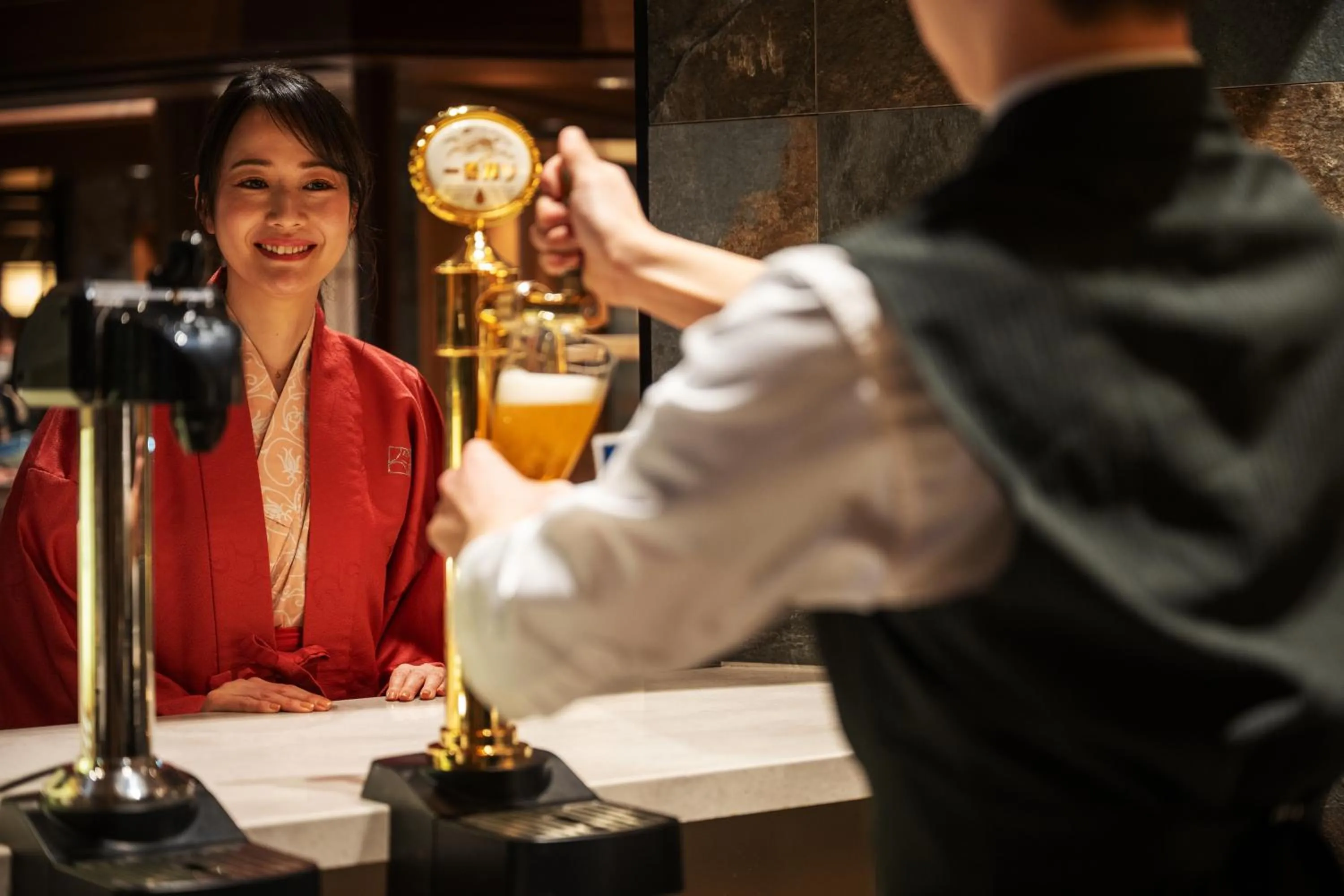 Restaurant/places to eat in Sakan