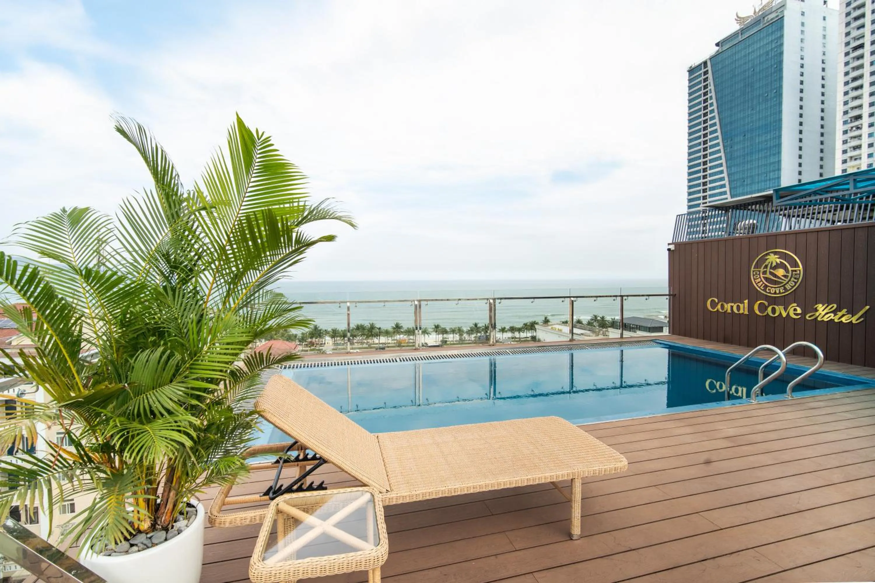 Coral Cove Hotel