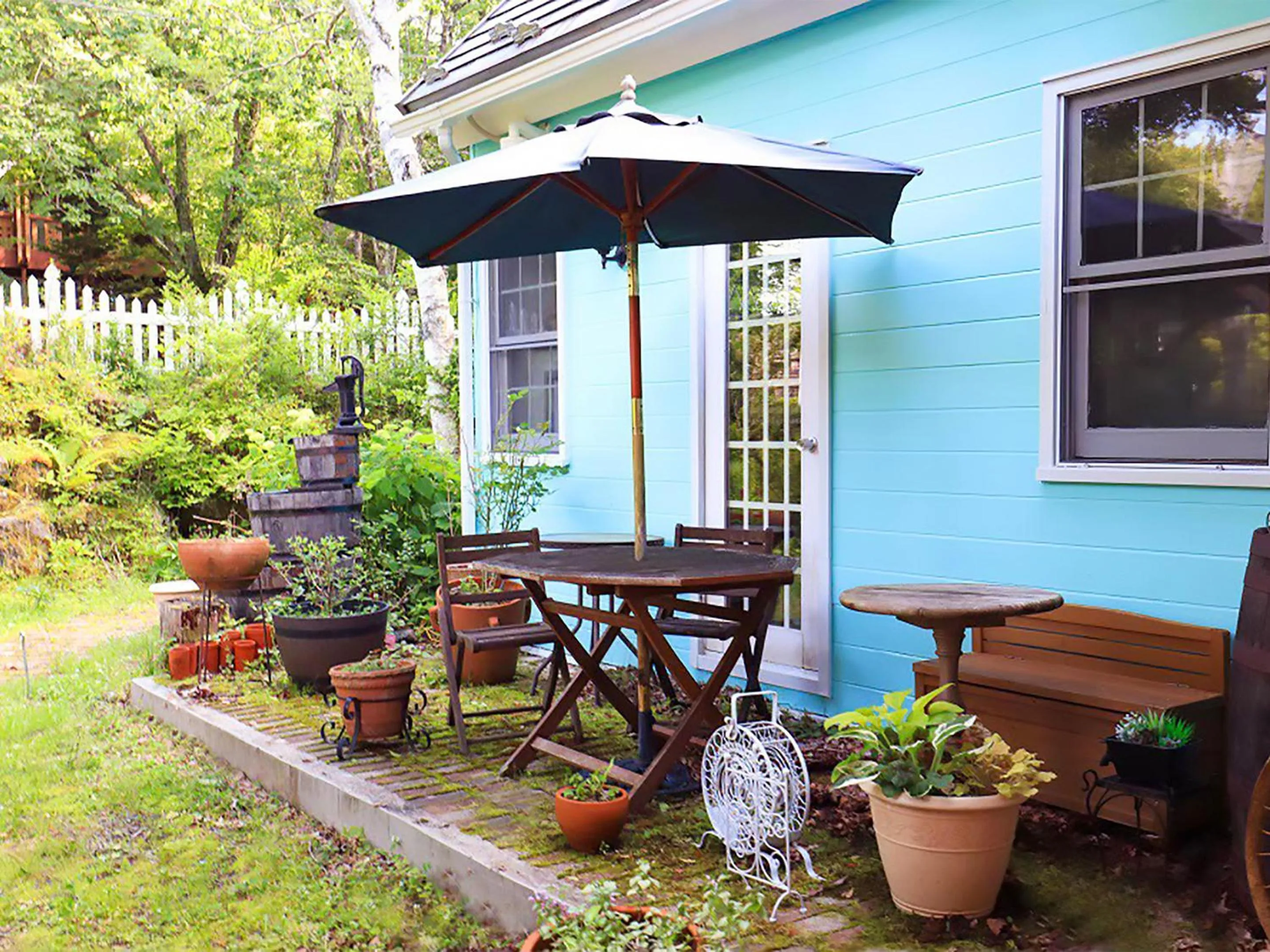 Patio in Human resort