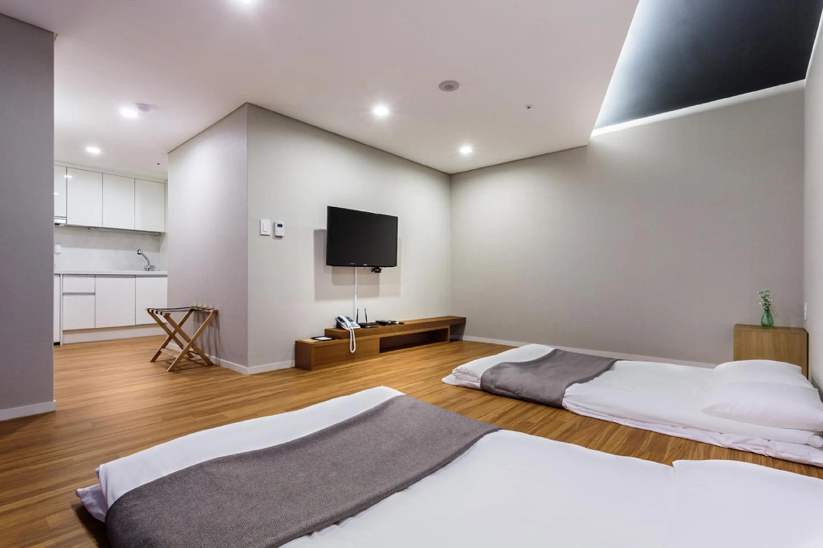 Photo of the whole room, Bed in Vistacay Hotel Worldcup