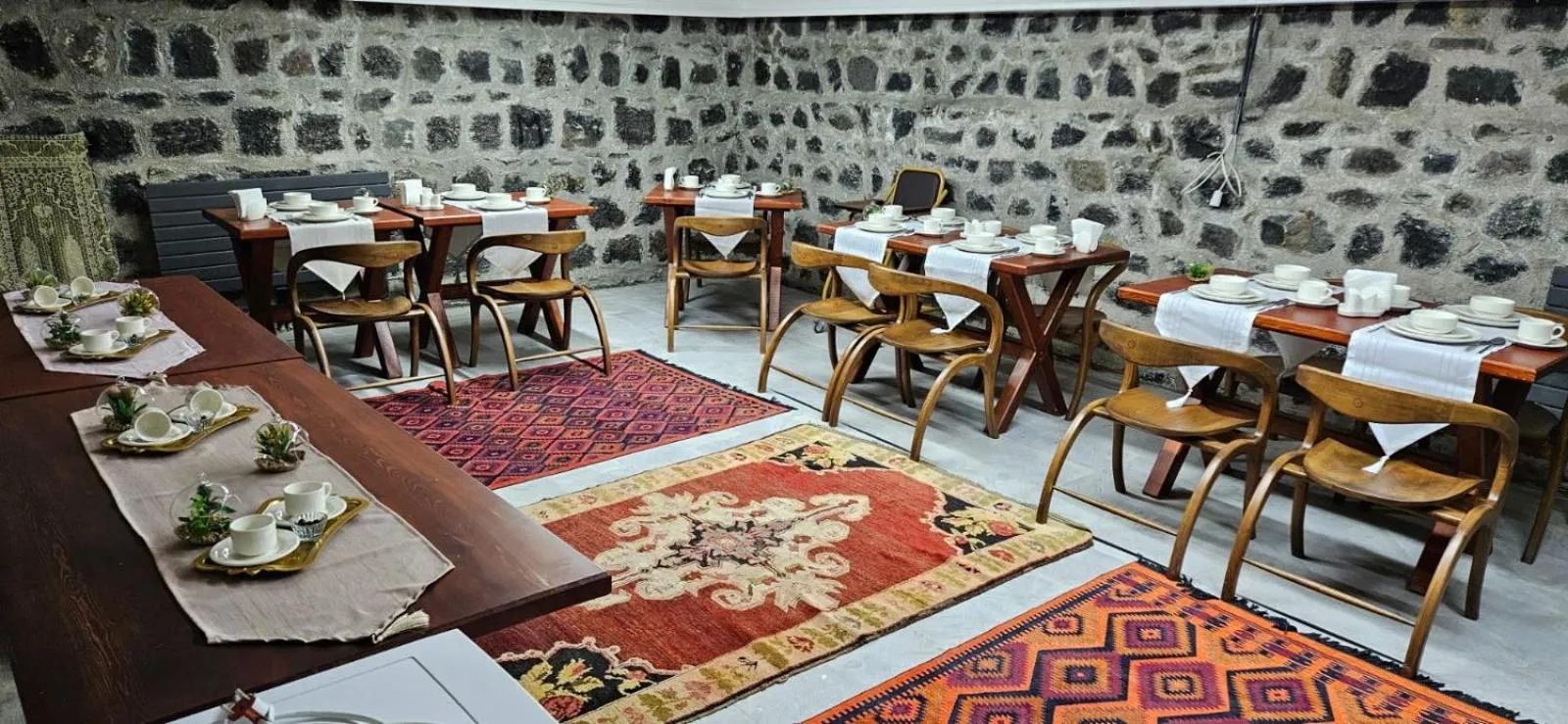 Restaurant/places to eat in Mihman Konak Hotel