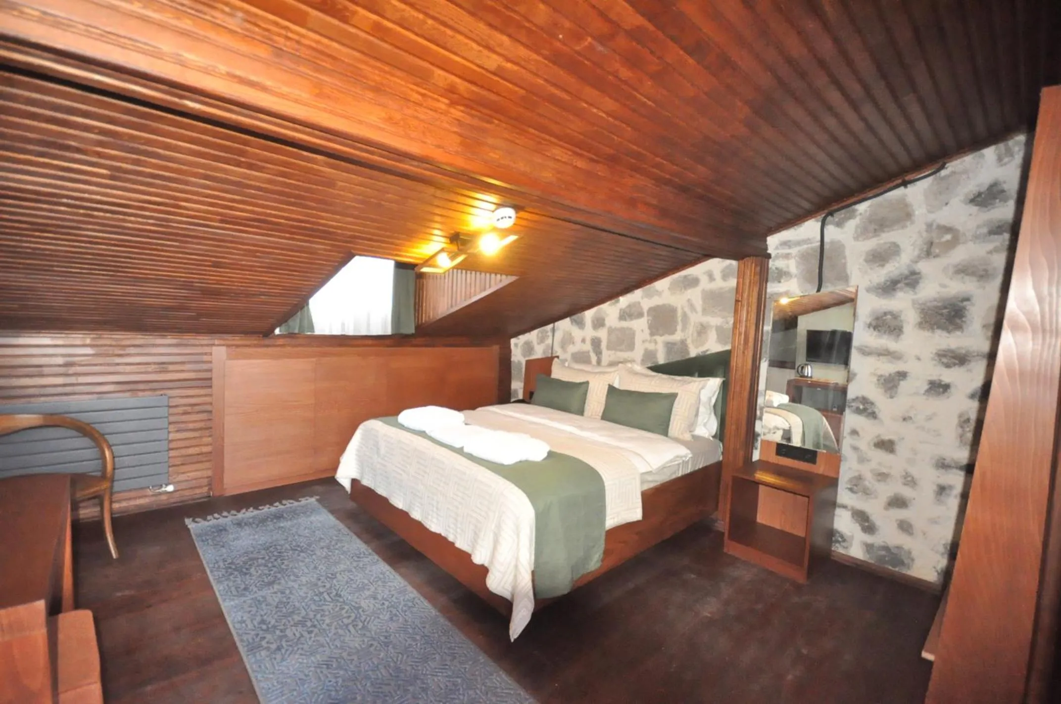 Bed in Mihman Konak Hotel