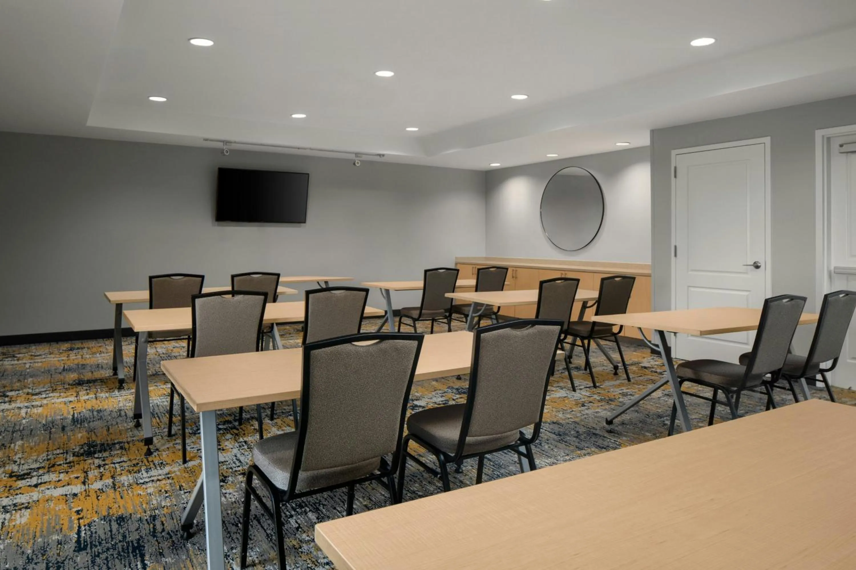 Meeting/conference room in TownePlace Suites by Marriott Florence