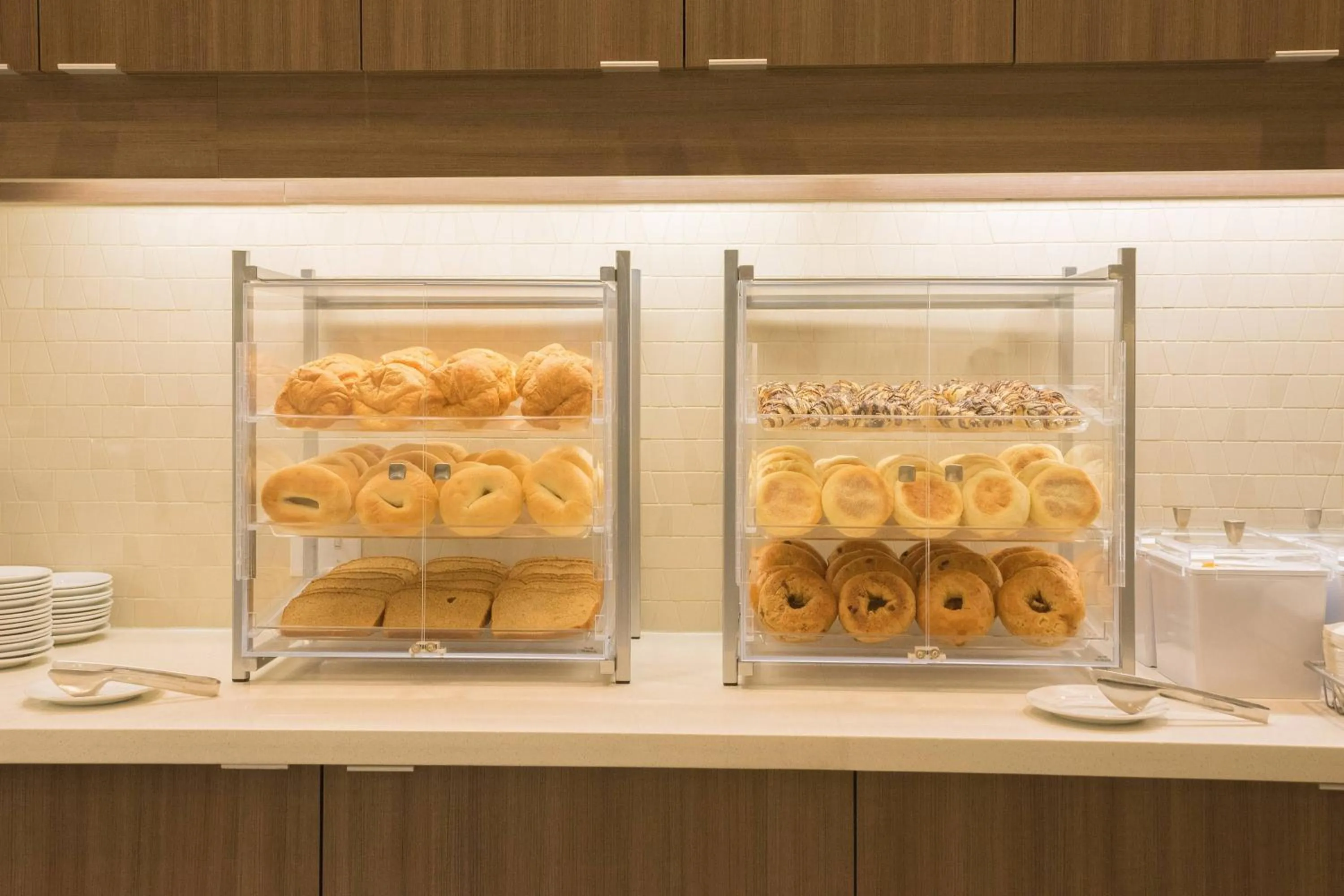 Breakfast in Residence Inn by Marriott Seattle University District