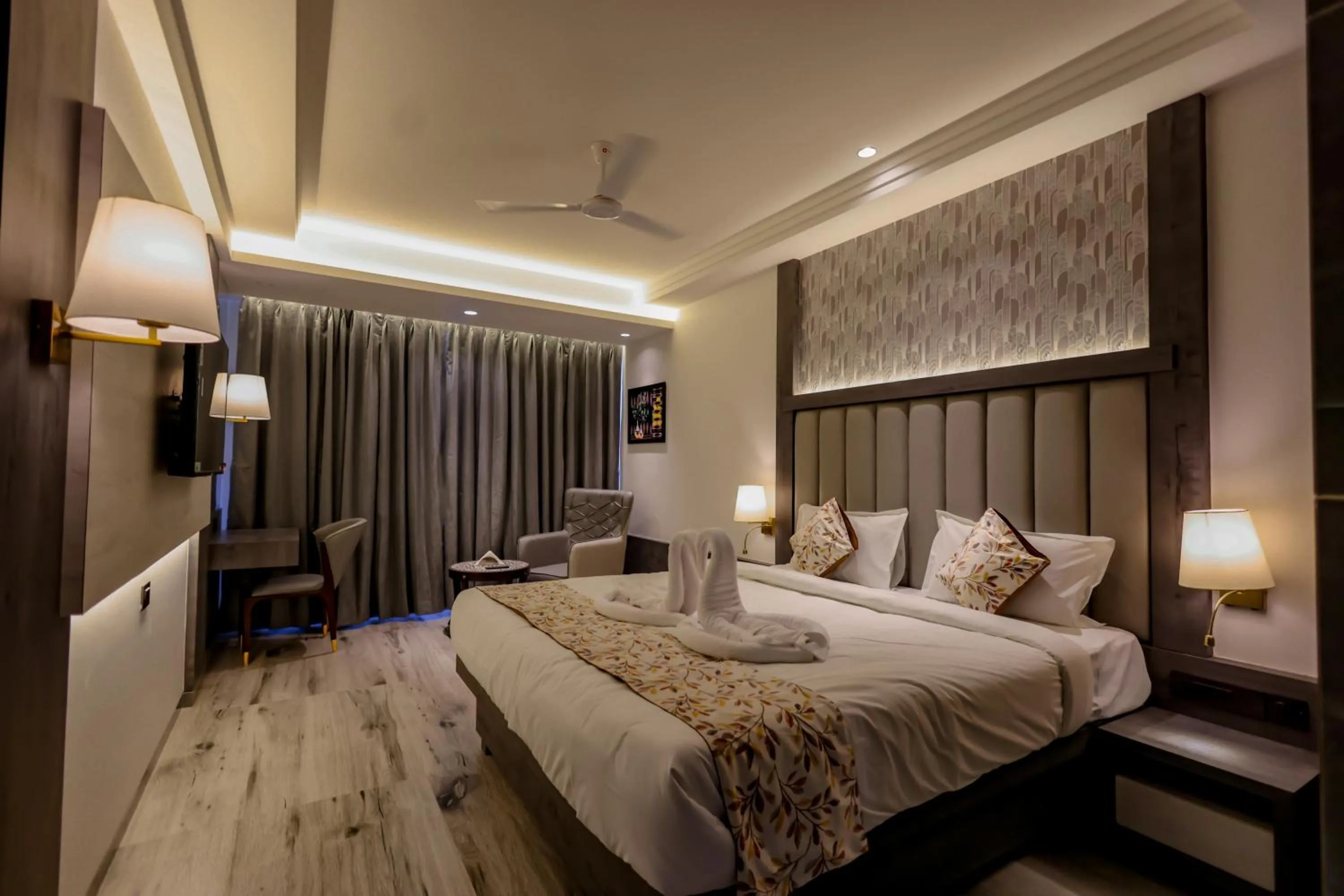 Photo of the whole room, Bed in Hotel Hillberry