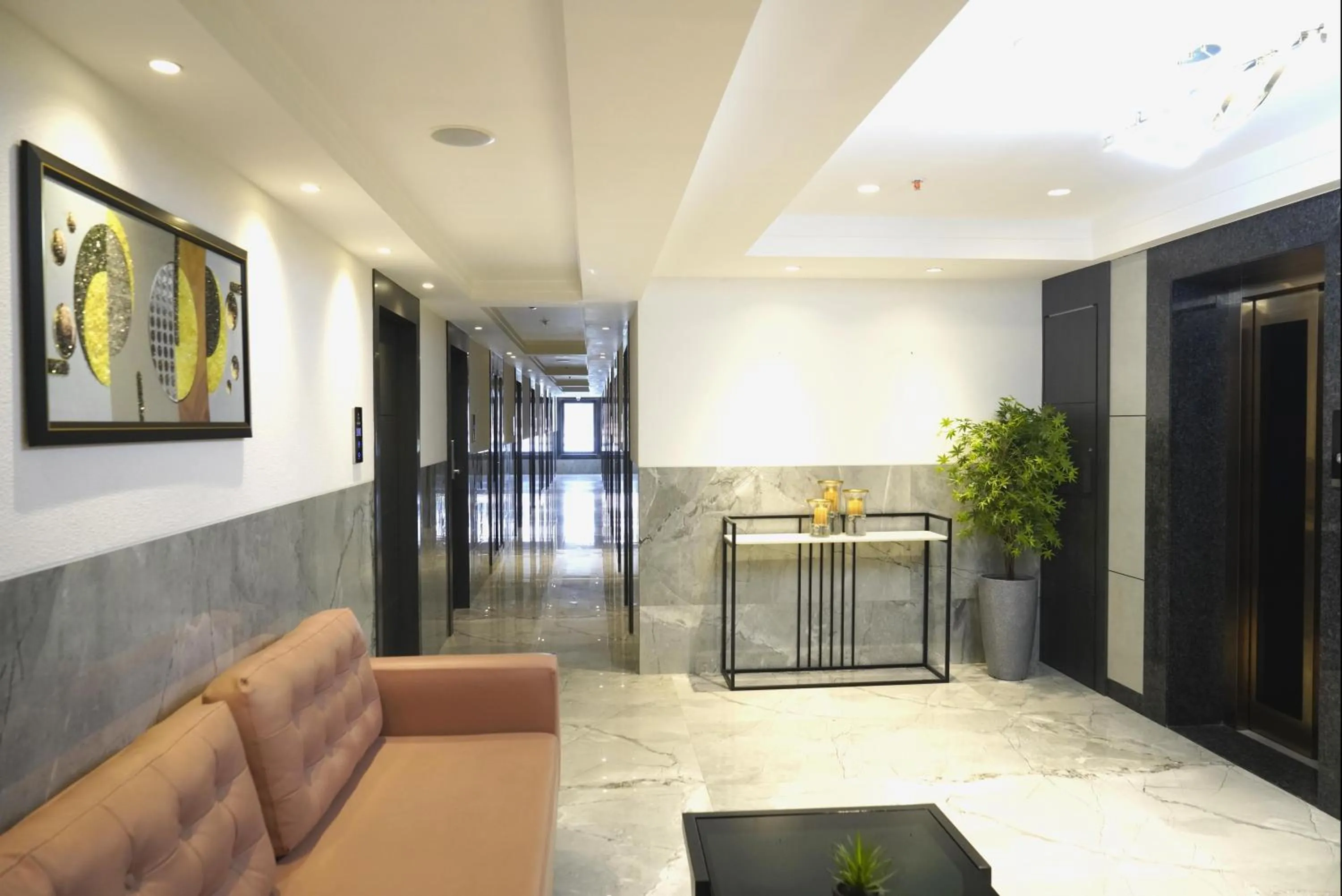 Seating area in Hotel Hillberry