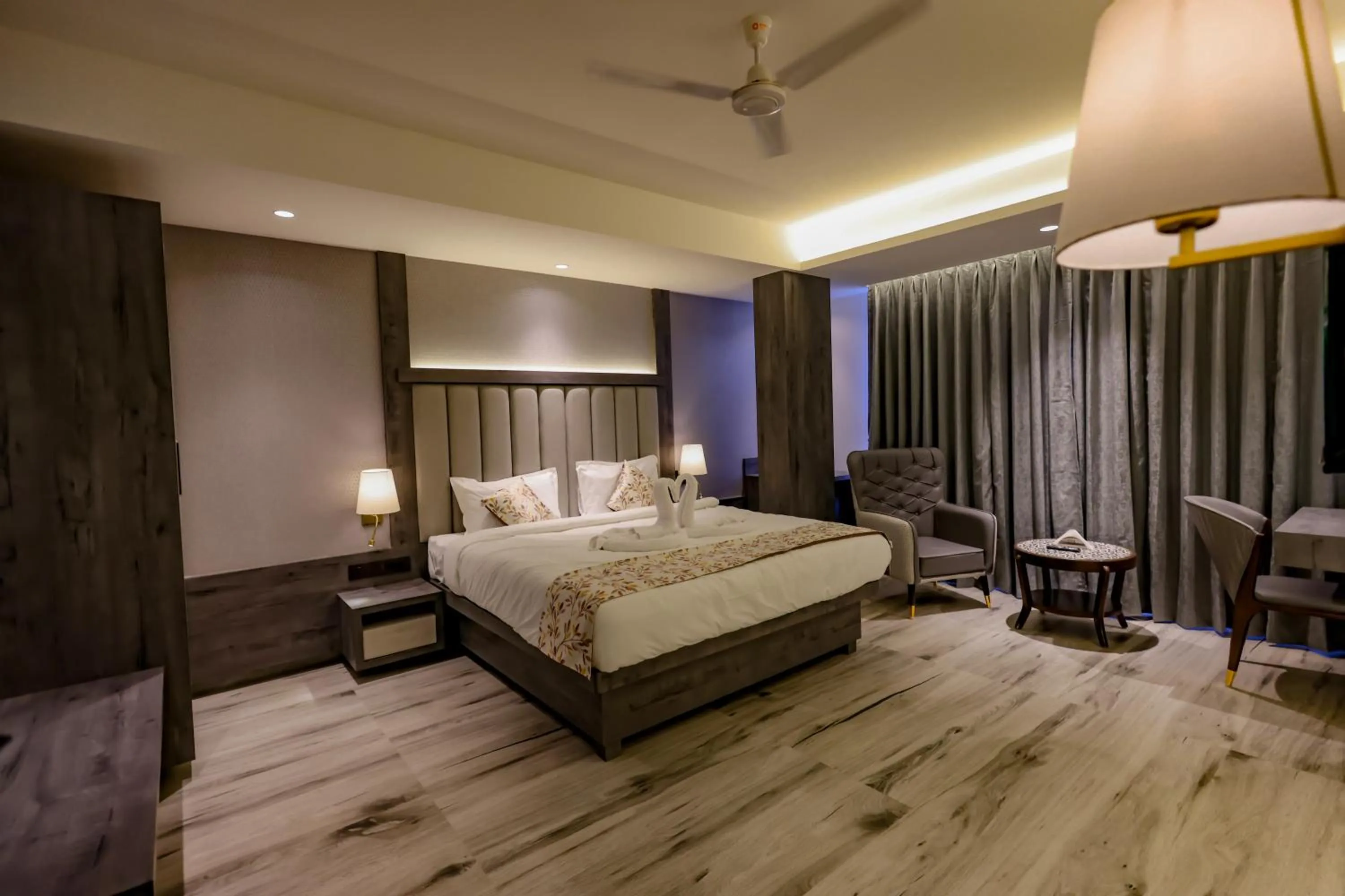 Photo of the whole room, Bed in Hotel Hillberry