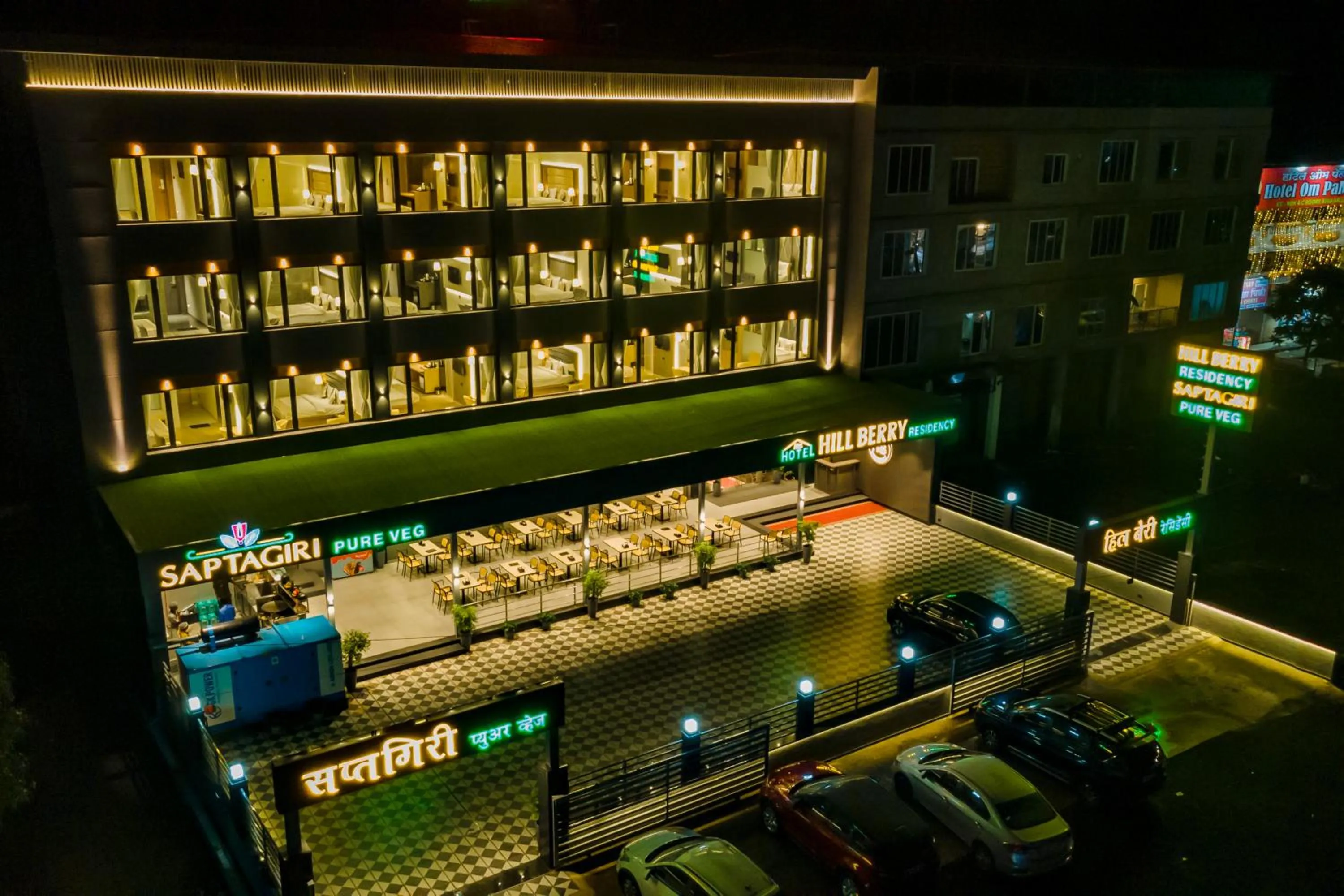 Property building in Hotel Hillberry