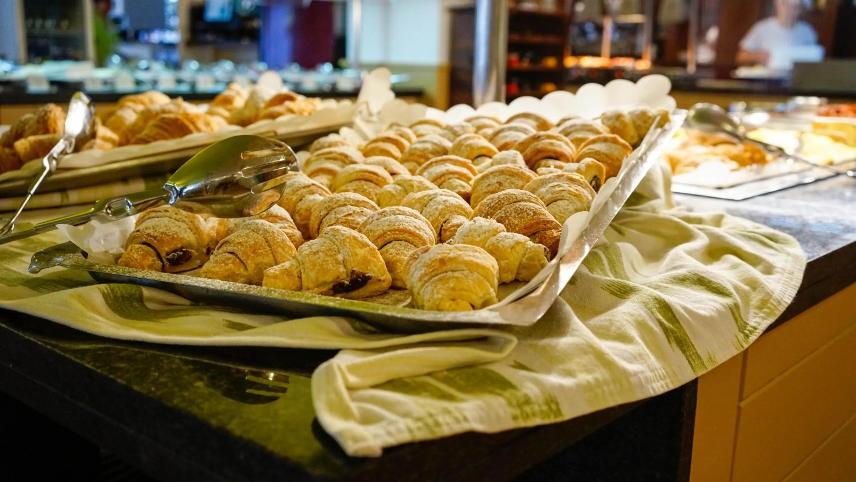 Restaurant/places to eat in Houm Nets - Adults Only