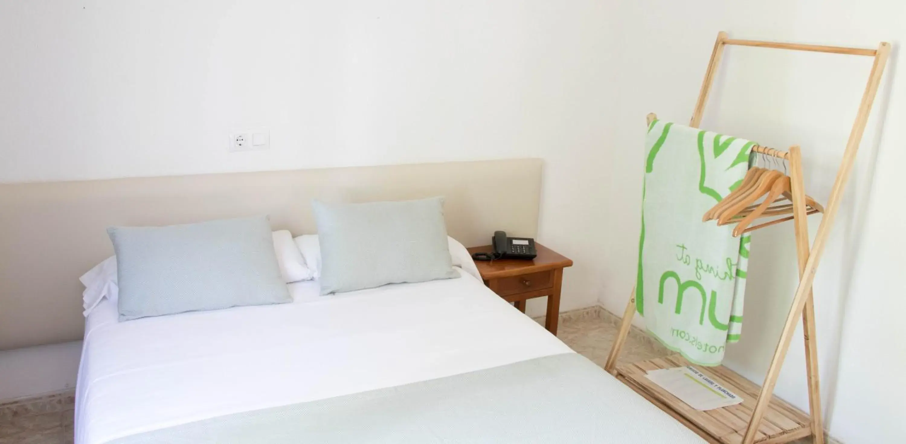 Photo of the whole room, Bed in Houm Nets - Adults Only Photo of the whole room, Bed in Houm Nets - Adults Only