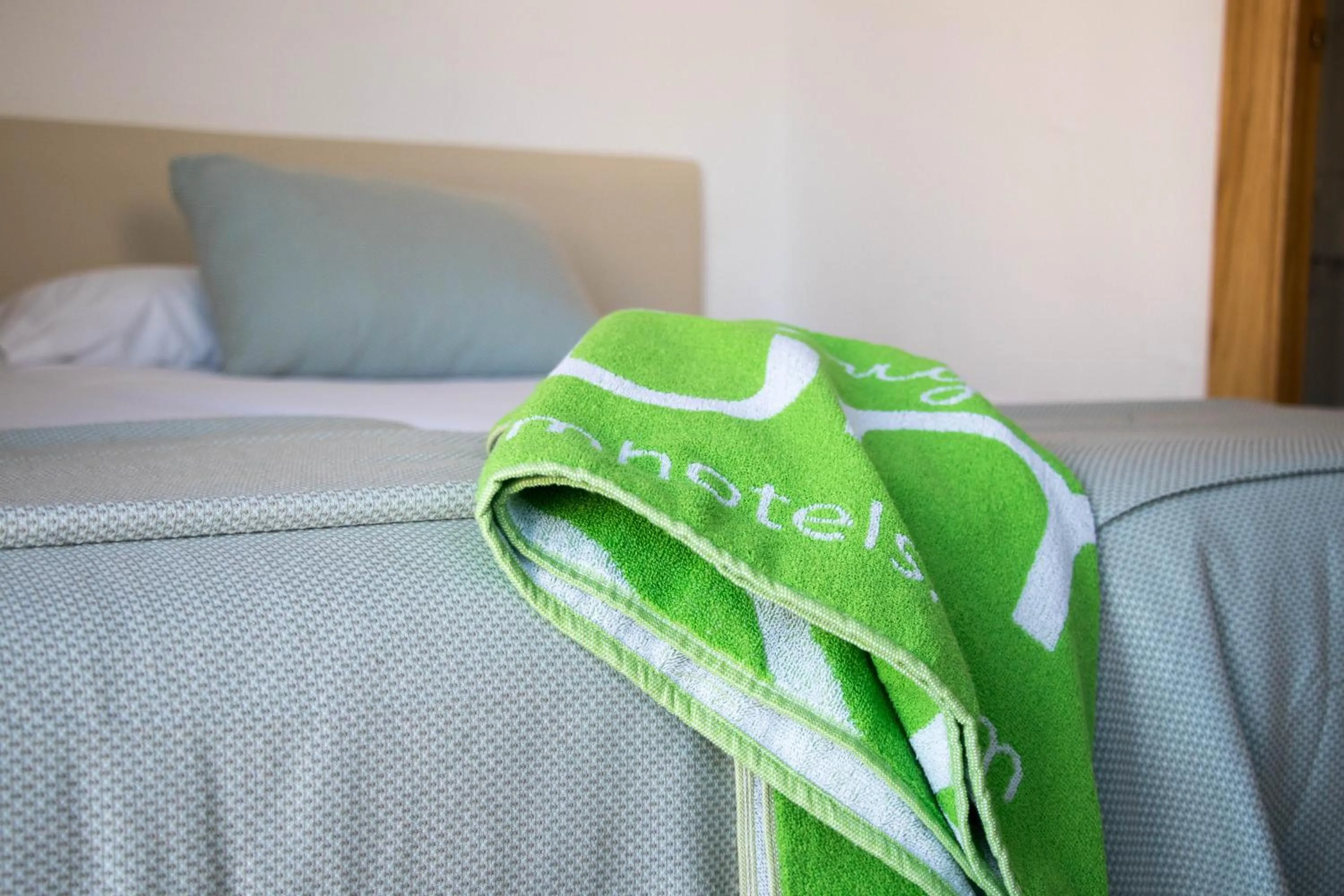 Decorative detail, Bed in Houm Nets - Adults Only