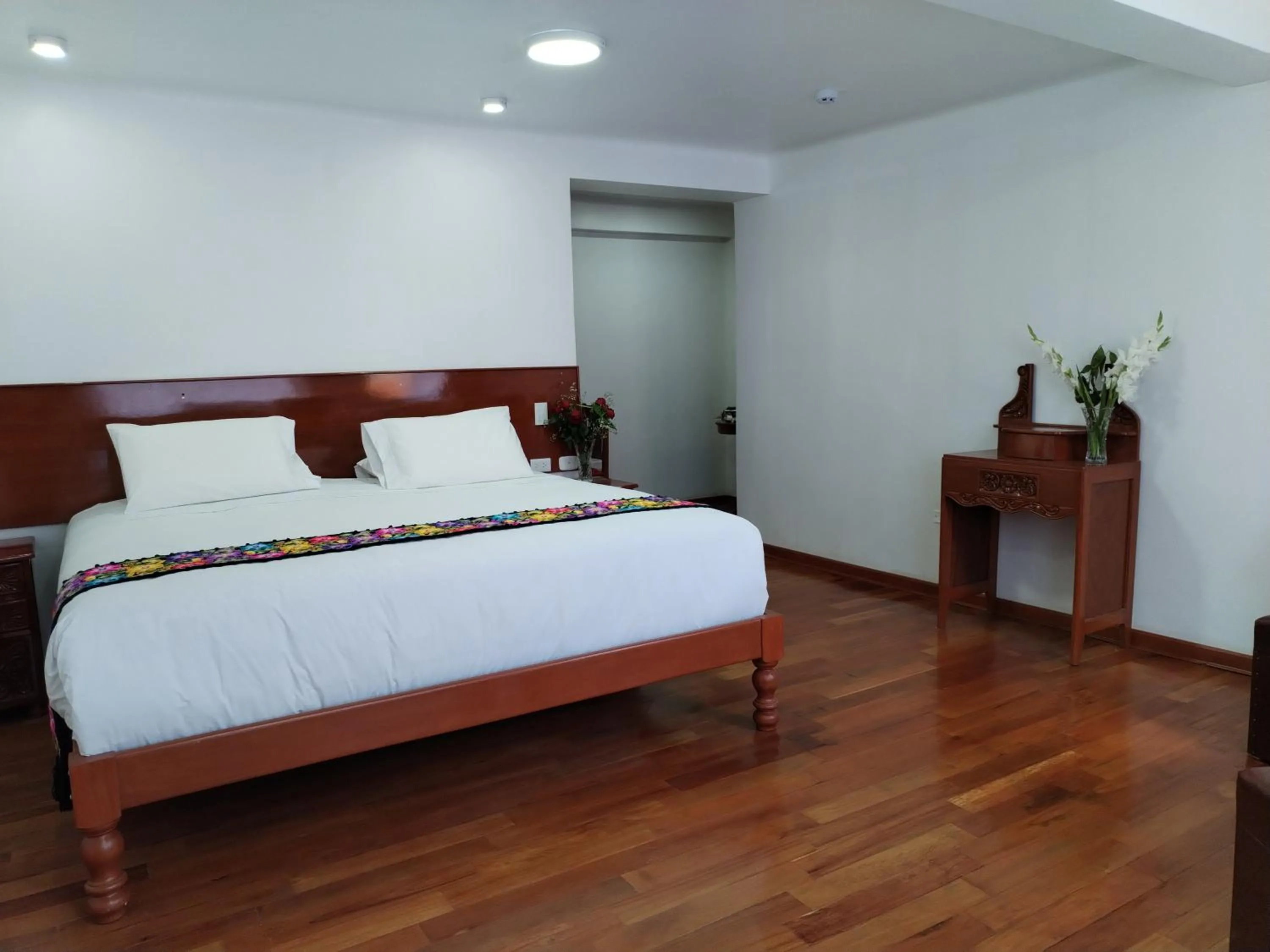 Suite with Hot Tub - single occupancy in Kantu hotel