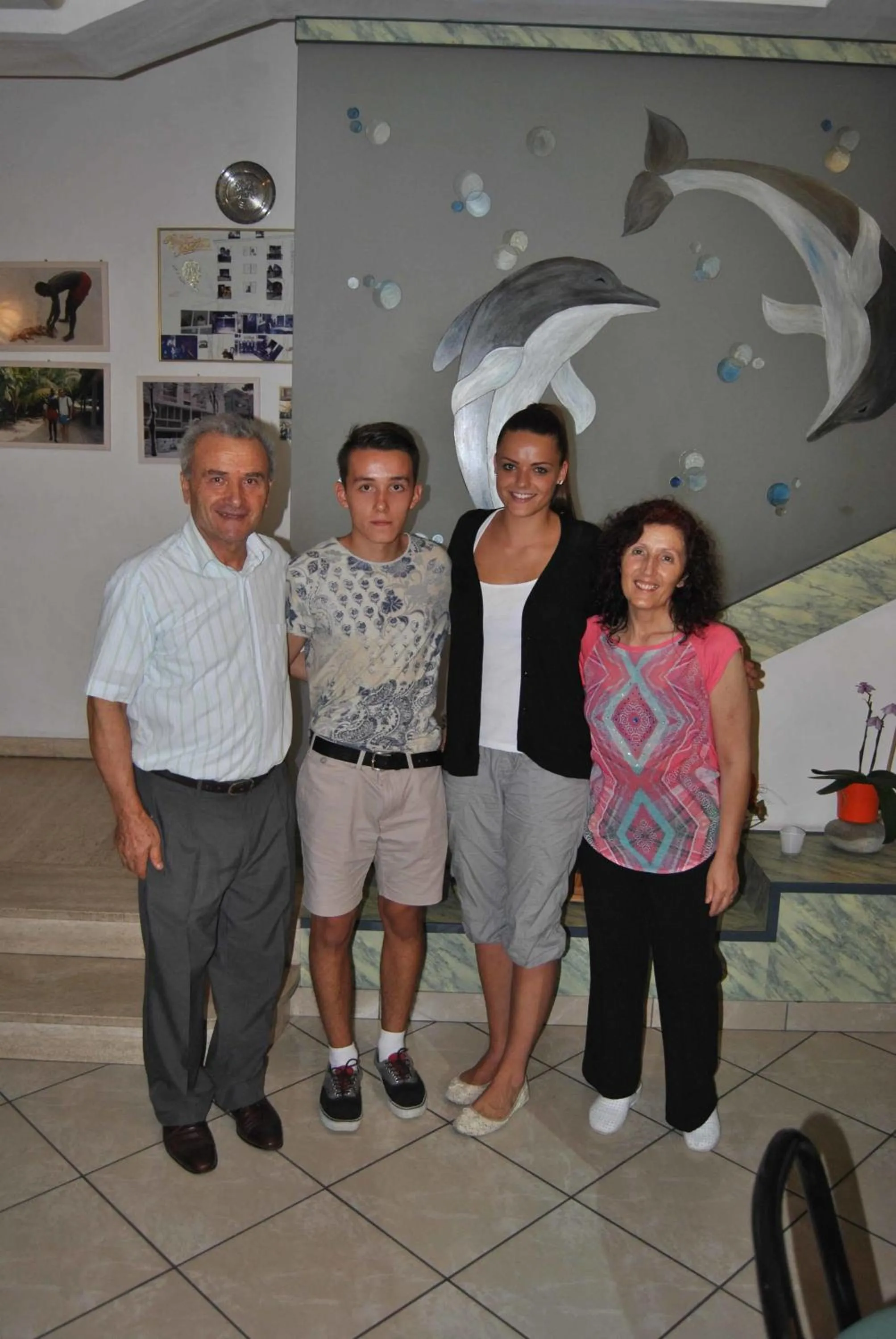 Guests in Hotel Pacific