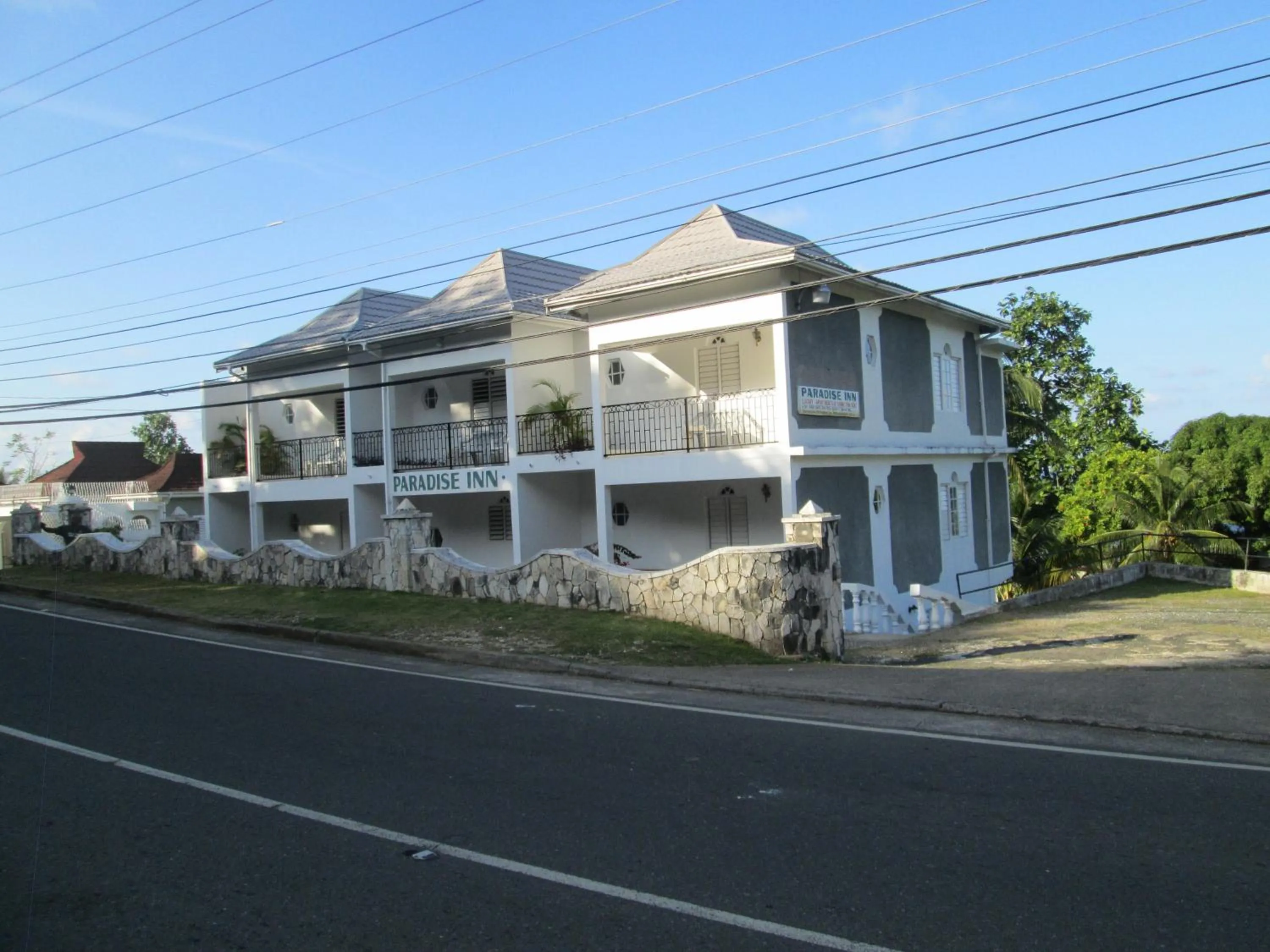 Property building in Paradise Inn