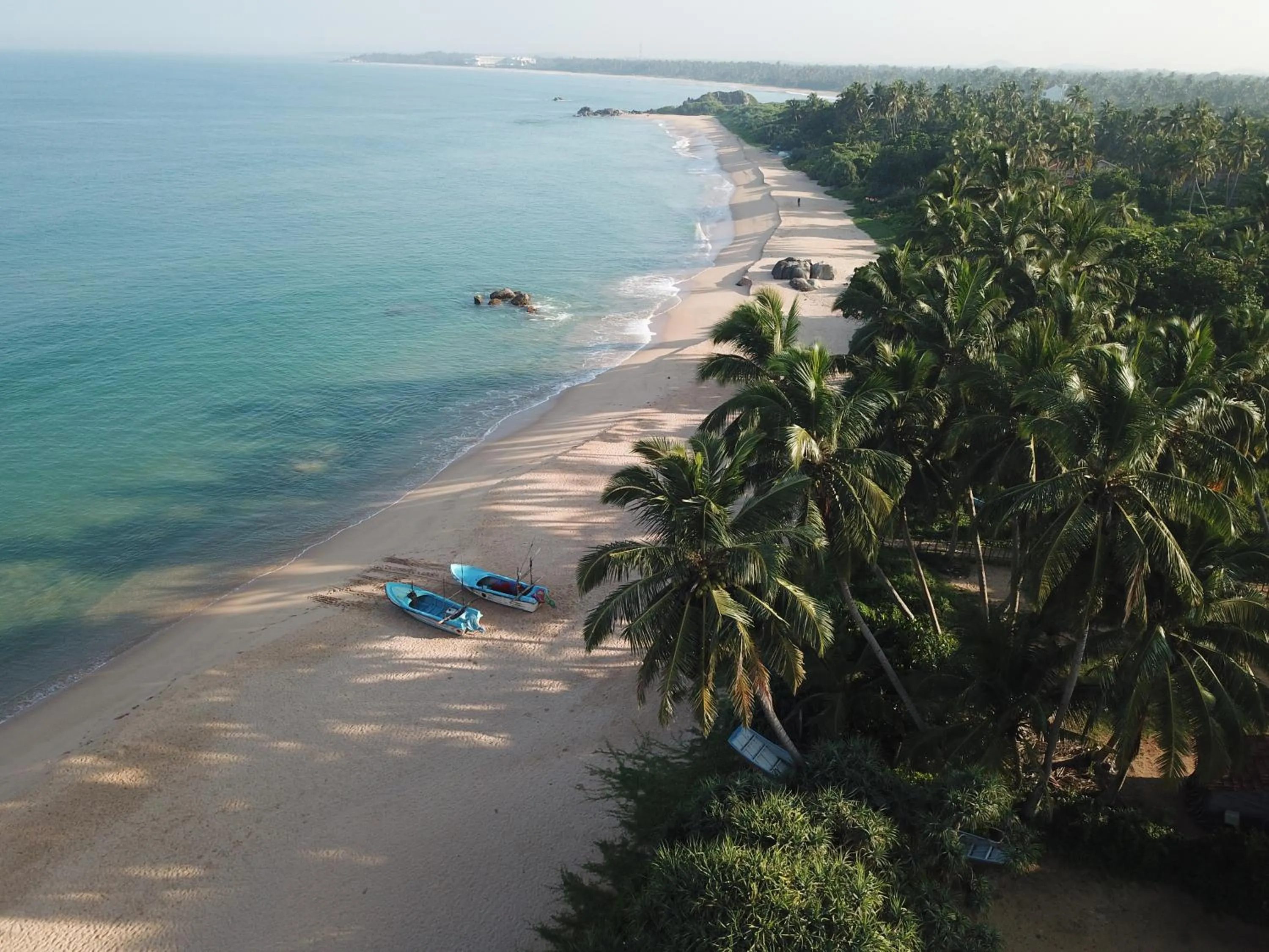 Beach in Calamansi Cove Villas