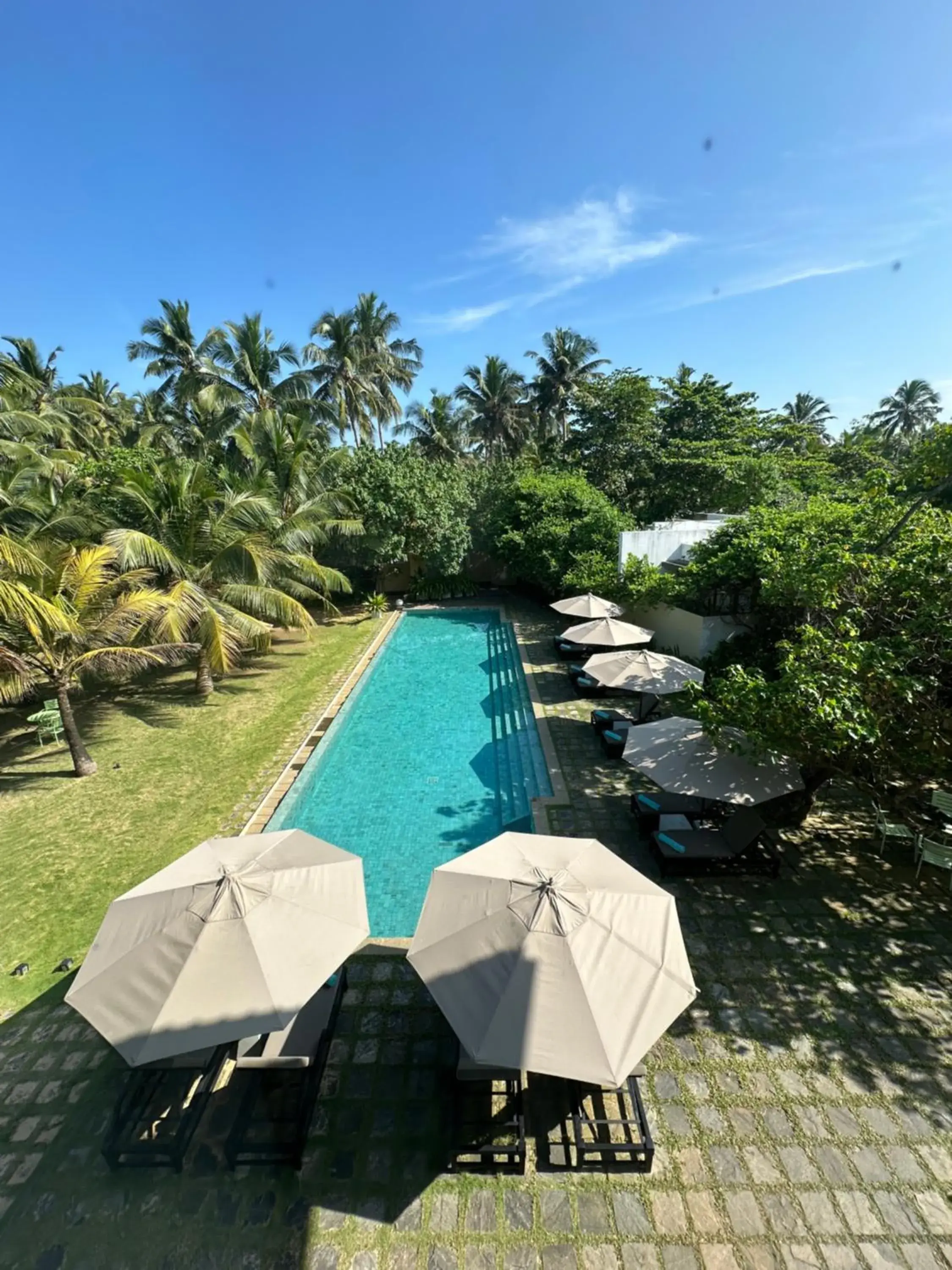 Swimming pool in Calamansi Cove Villas Swimming pool in Calamansi Cove Villas