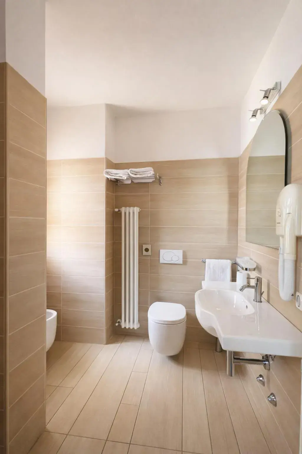 Triple Room in Hotel Fiamma & SPA Cesenatico Triple Room in Hotel Fiamma & SPA Cesenatico