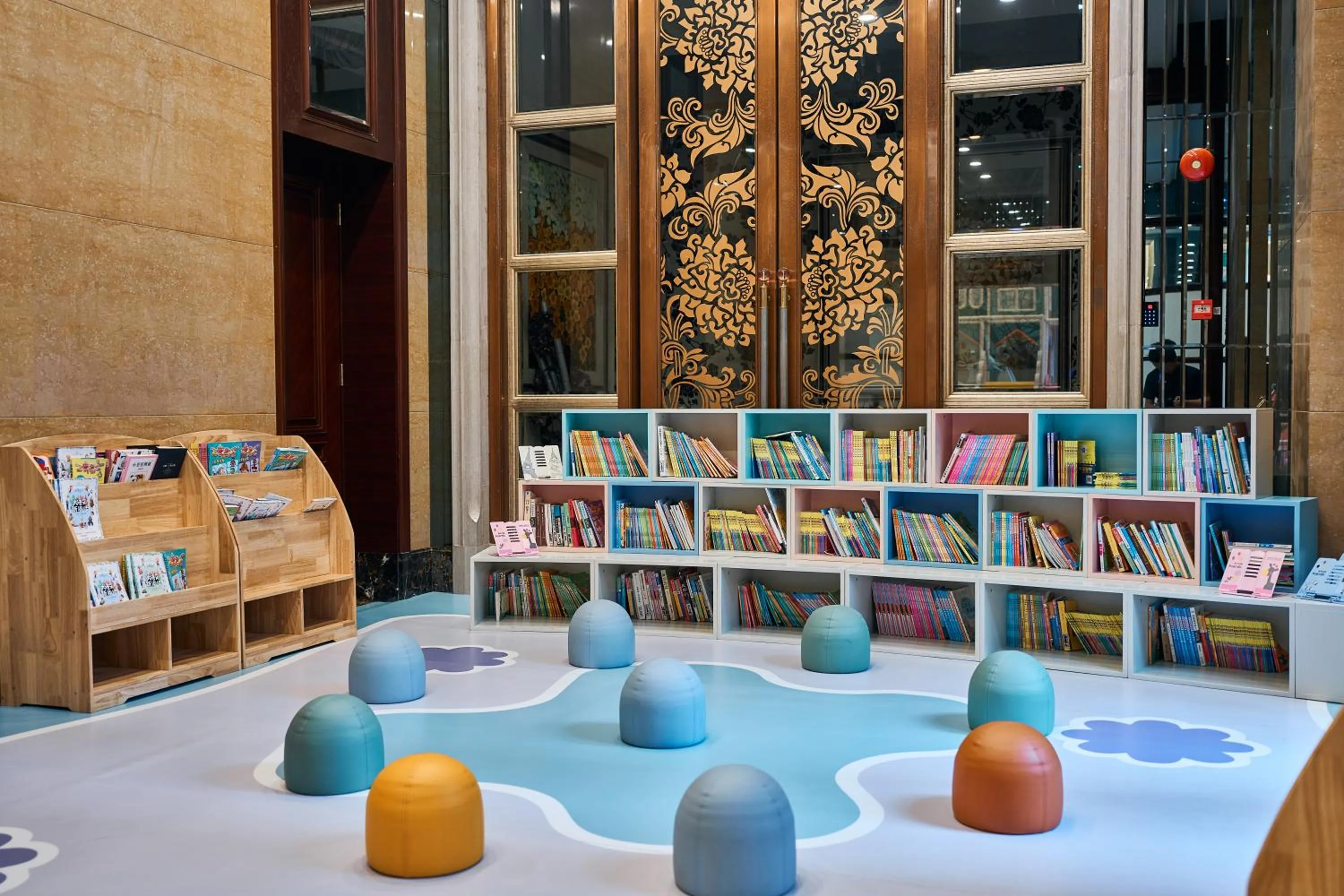 Children play ground in Chateau Star River Shanghai Minhang