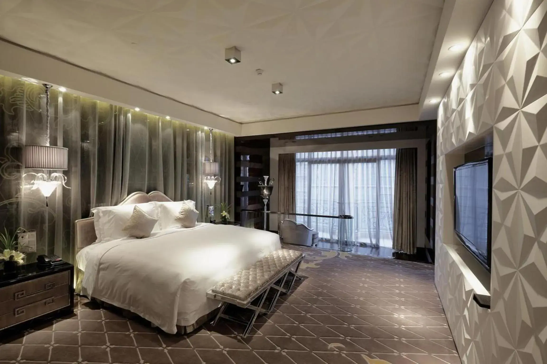 Bedroom, Bed in Chateau Star River Shanghai Minhang Bedroom, Bed in Chateau Star River Shanghai Minhang