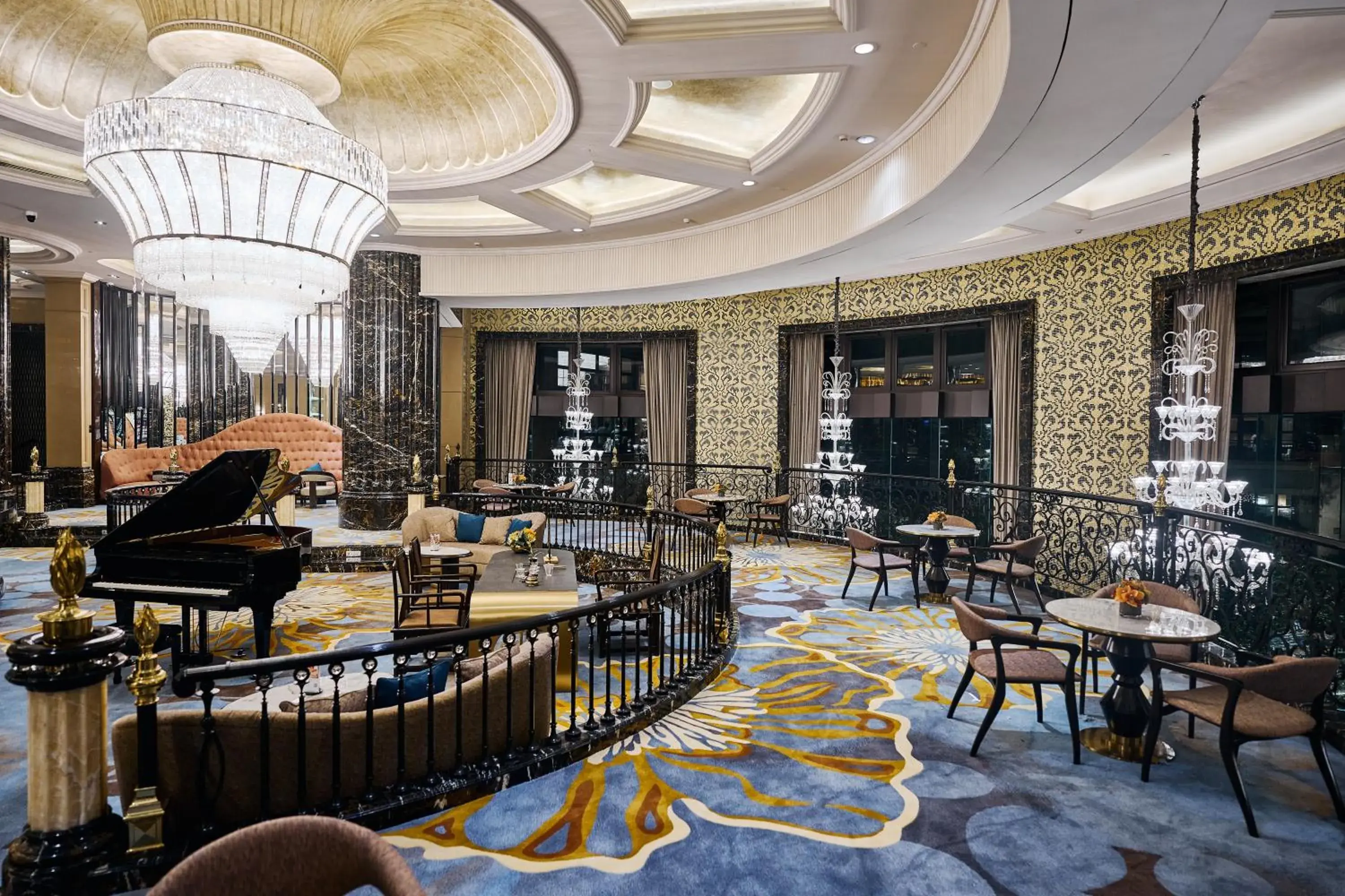 Lobby or reception in Chateau Star River Shanghai Minhang Lobby or reception in Chateau Star River Shanghai Minhang