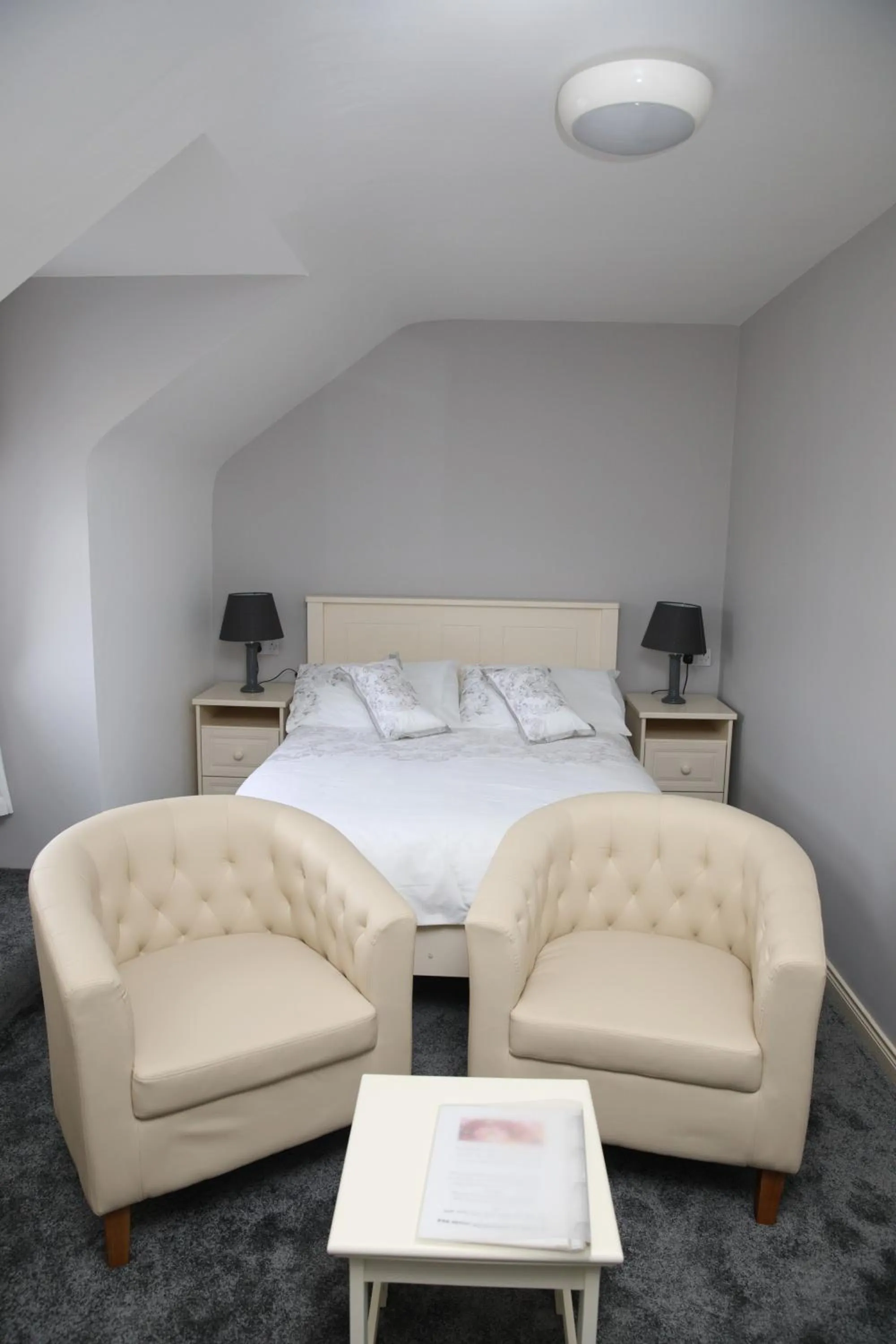 Bed in Bridgeburnhouse Bed and Breakfast