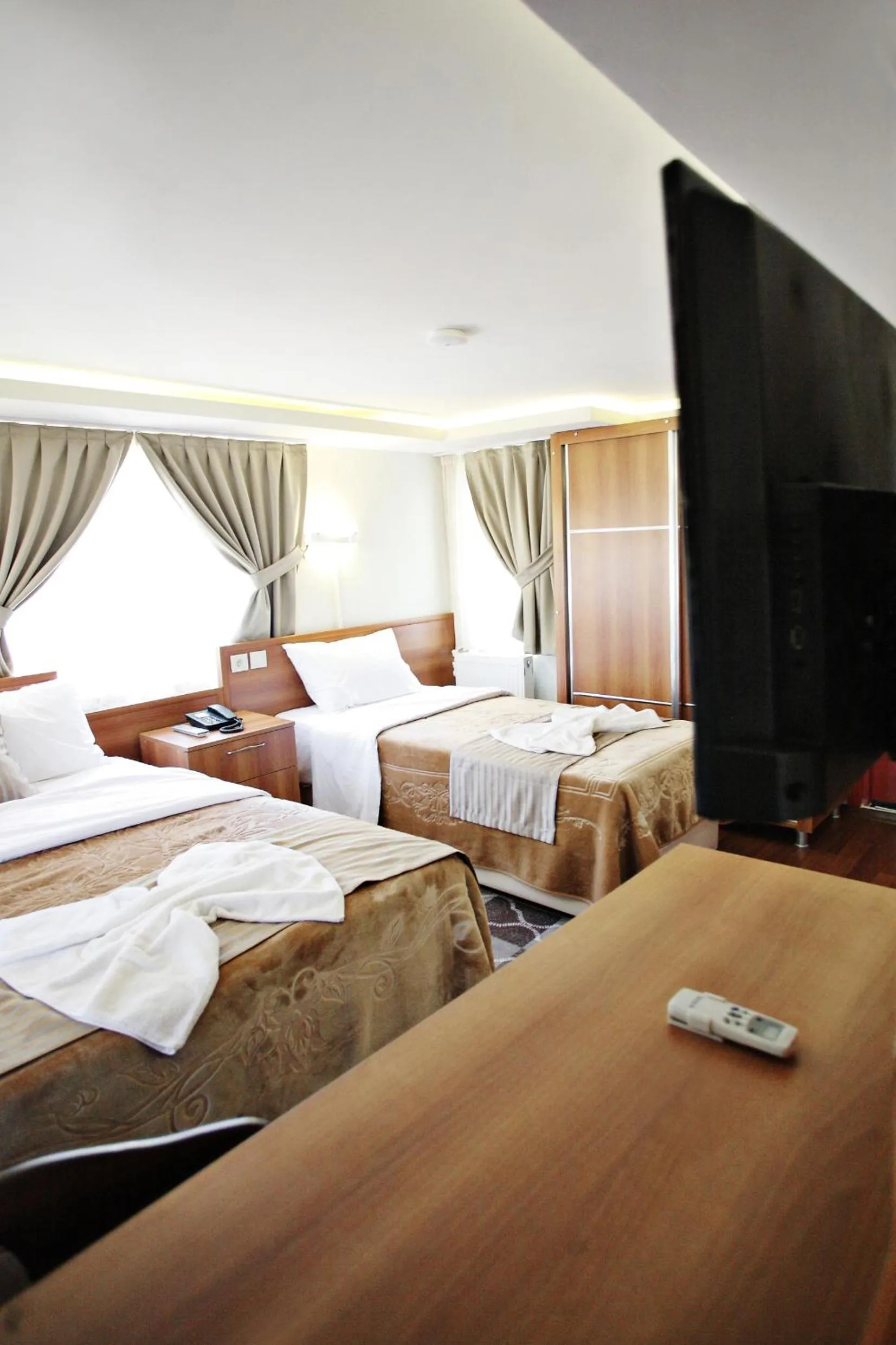 Bed in Taksim Palace Hotel