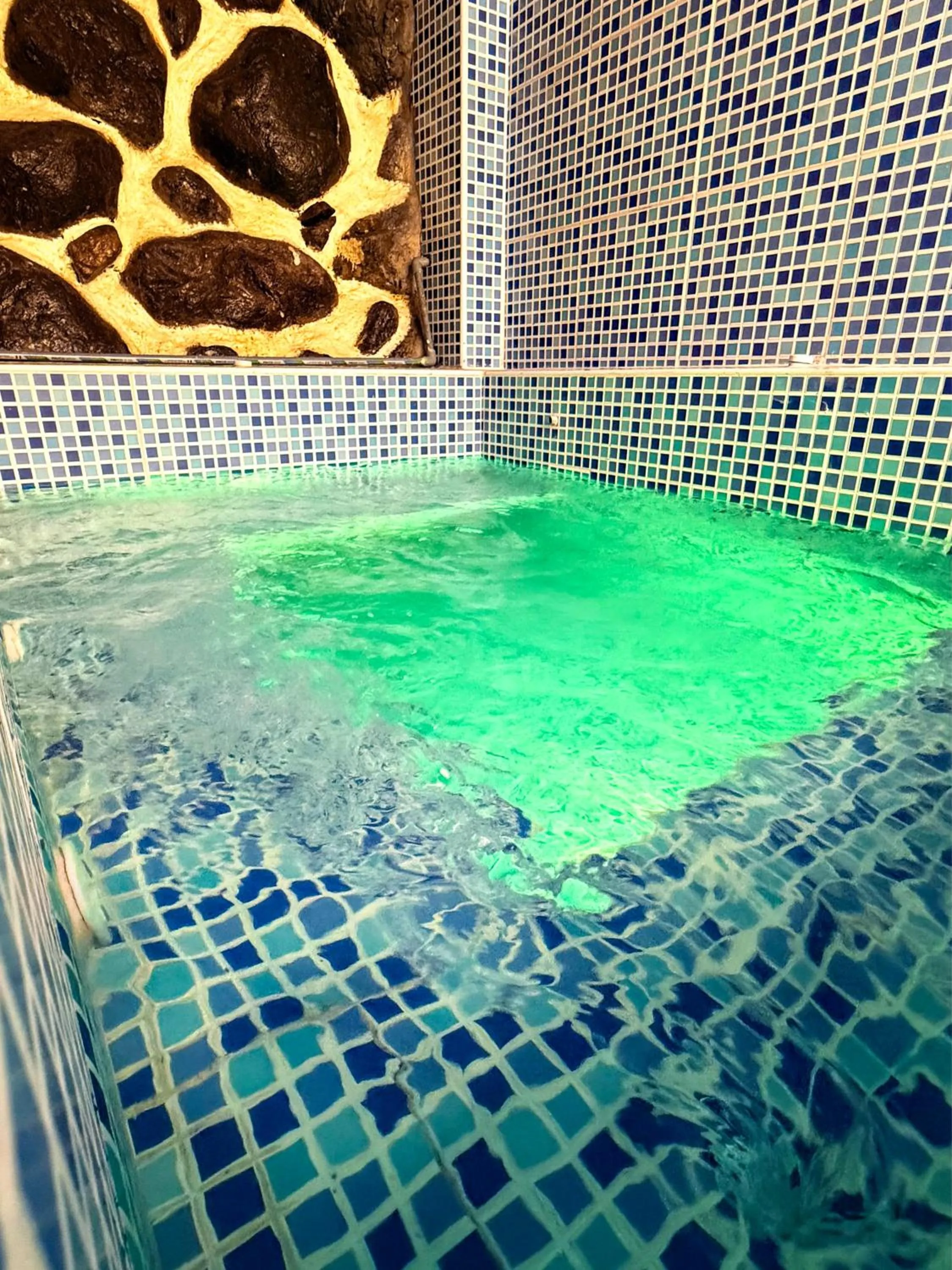 Hot Tub in Andenes del Inca Hotel