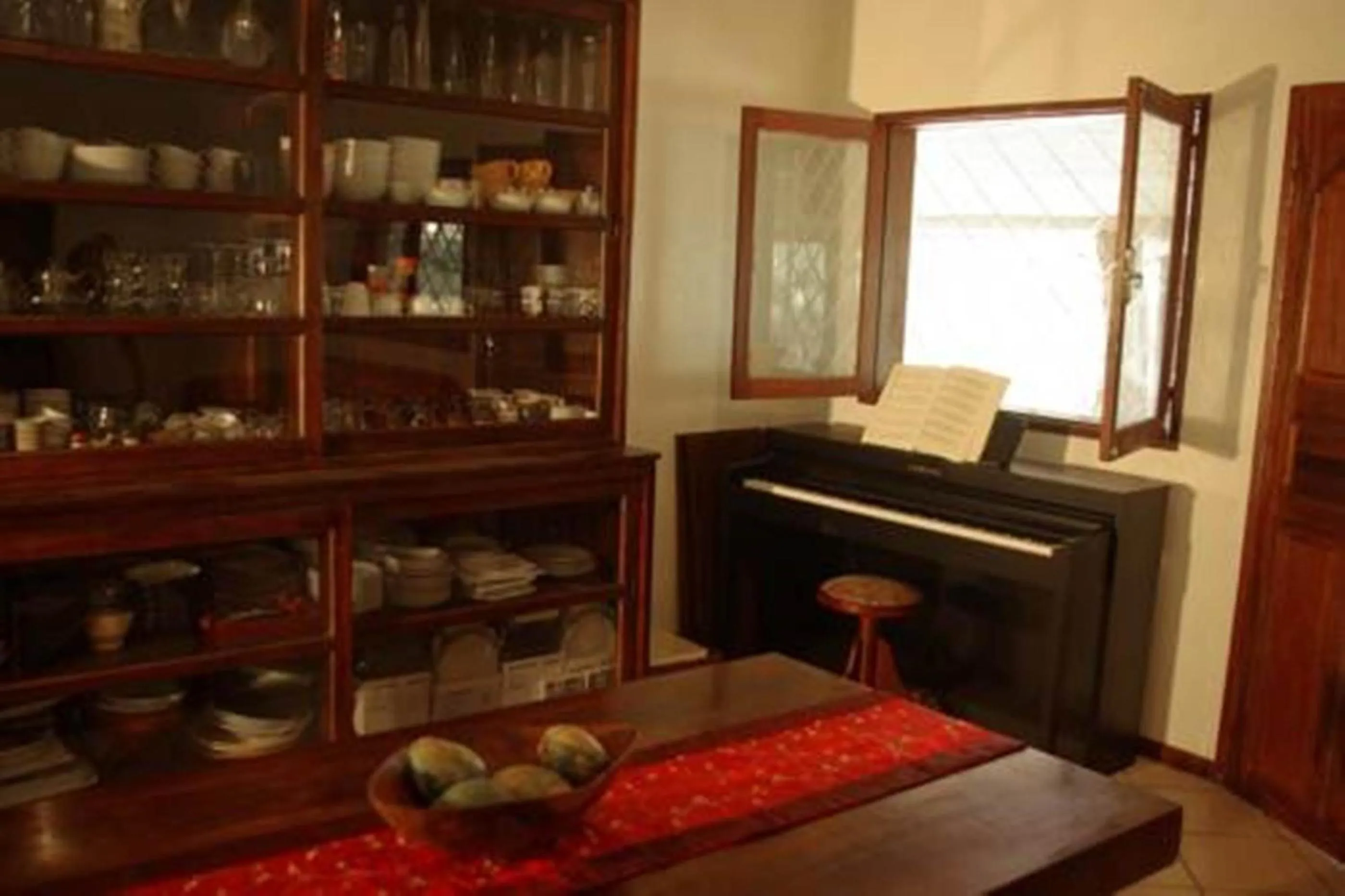 Lounge or bar in Bed and breakfast Keur Niaye